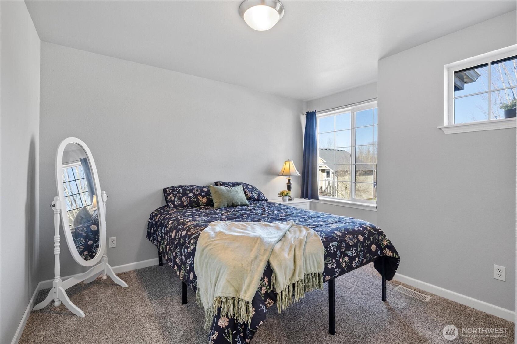 302 Phoenix Avenue Property Photo 26