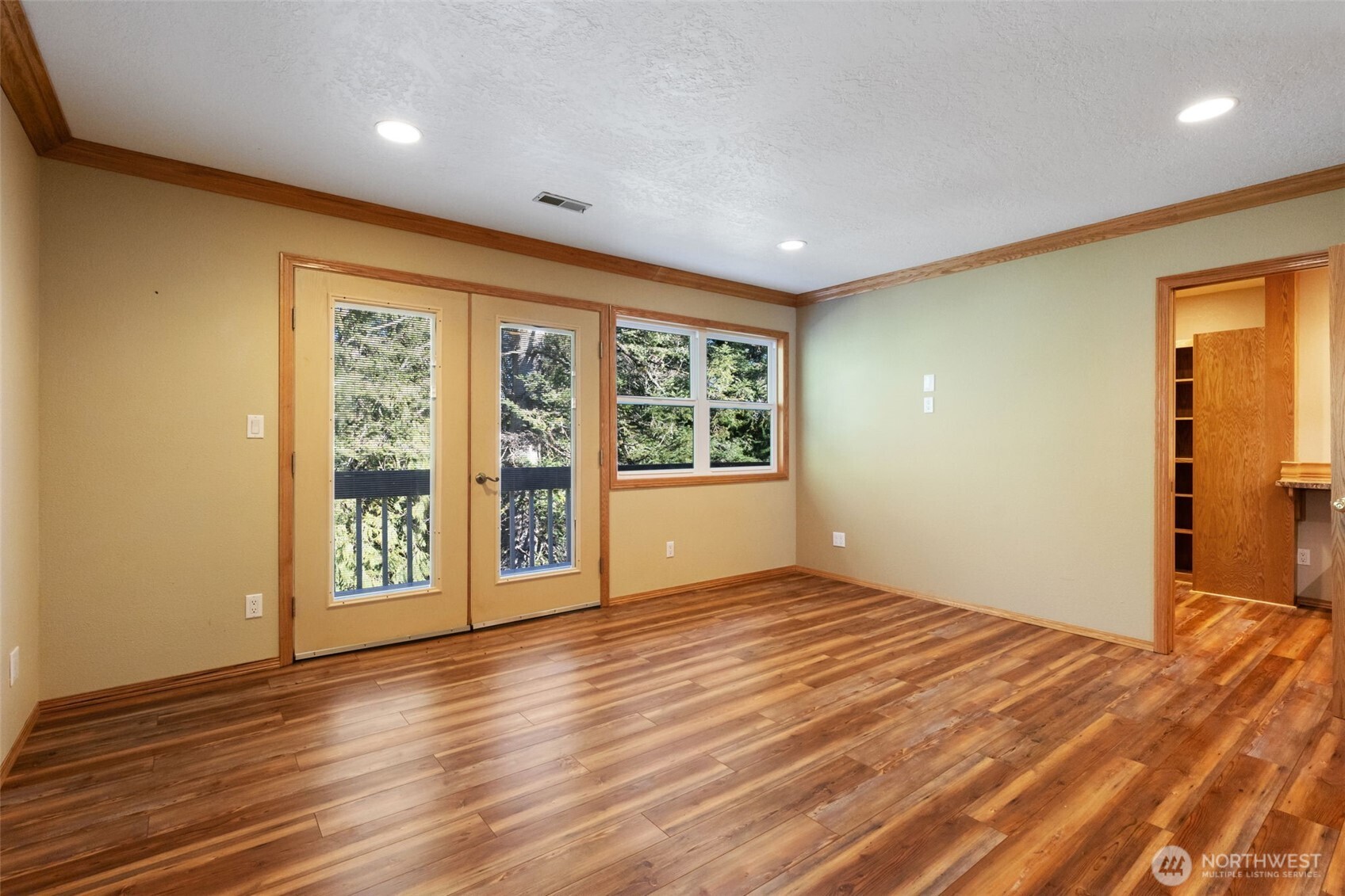 3646 Cedar Brook Drive Property Photo 15