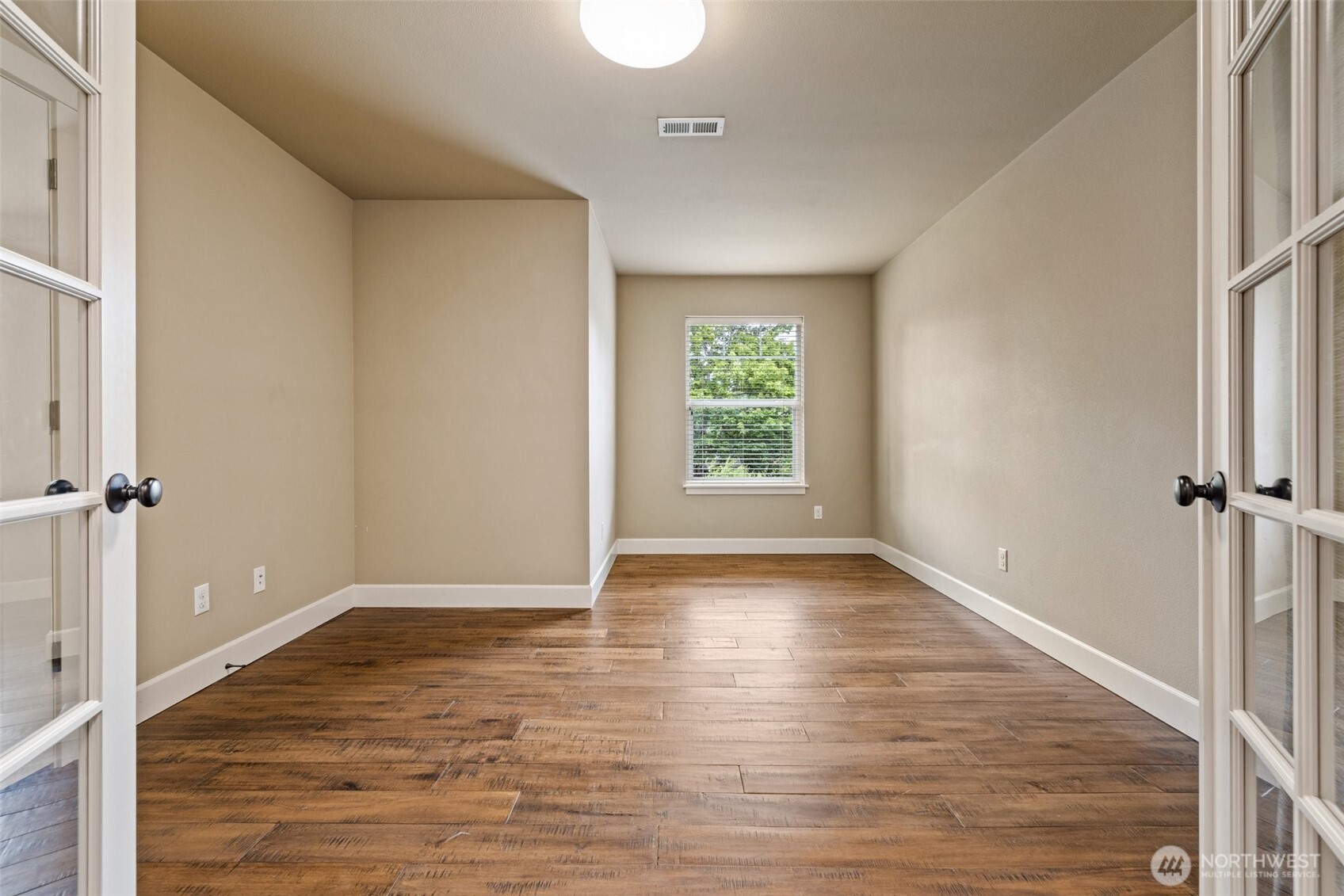 7018 100th Street Property Photo 32
