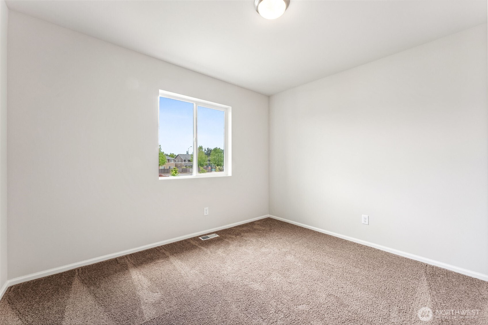 286 Wind River Court Property Photo 22