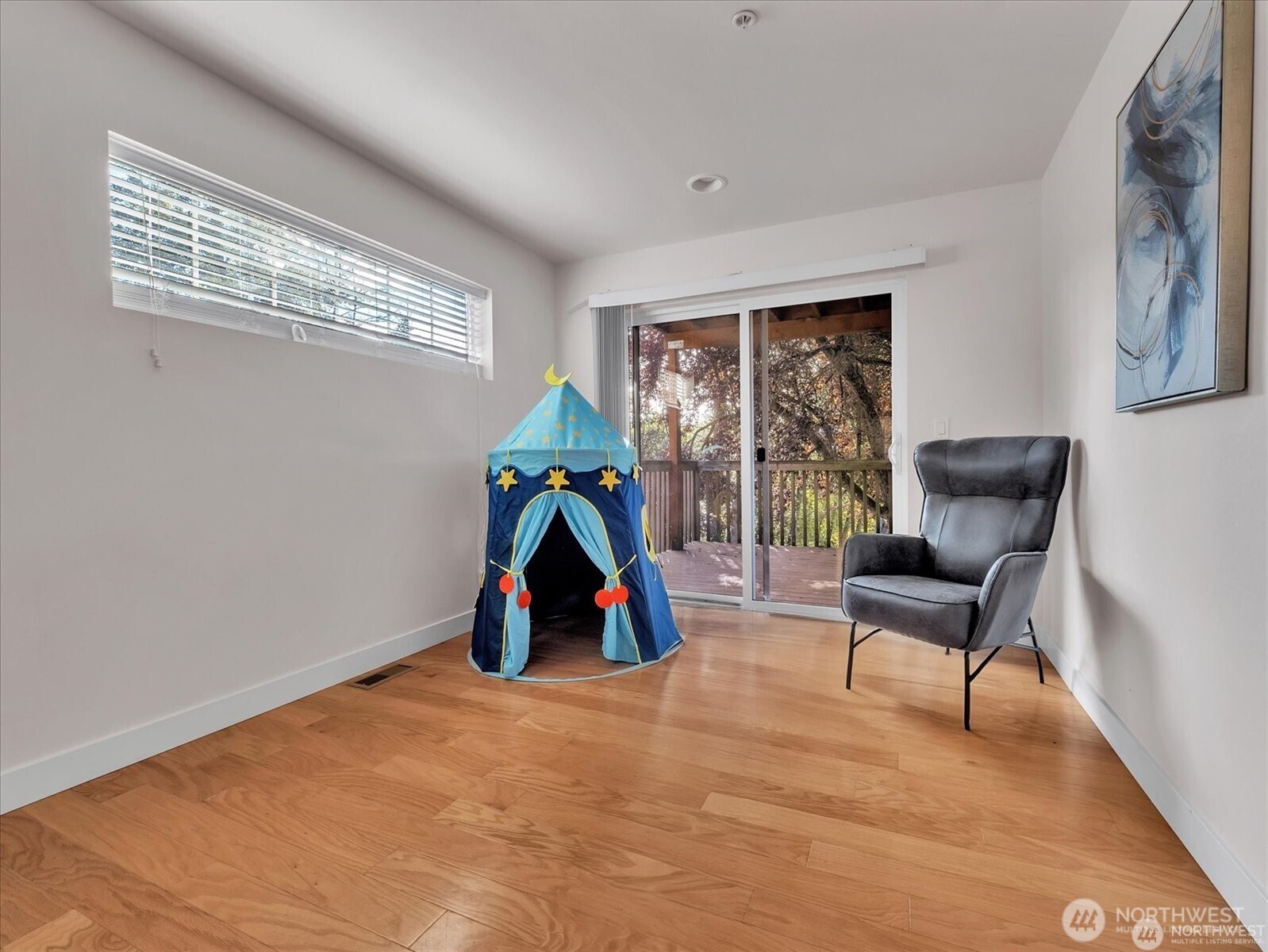 4032 152nd Place Property Photo 17