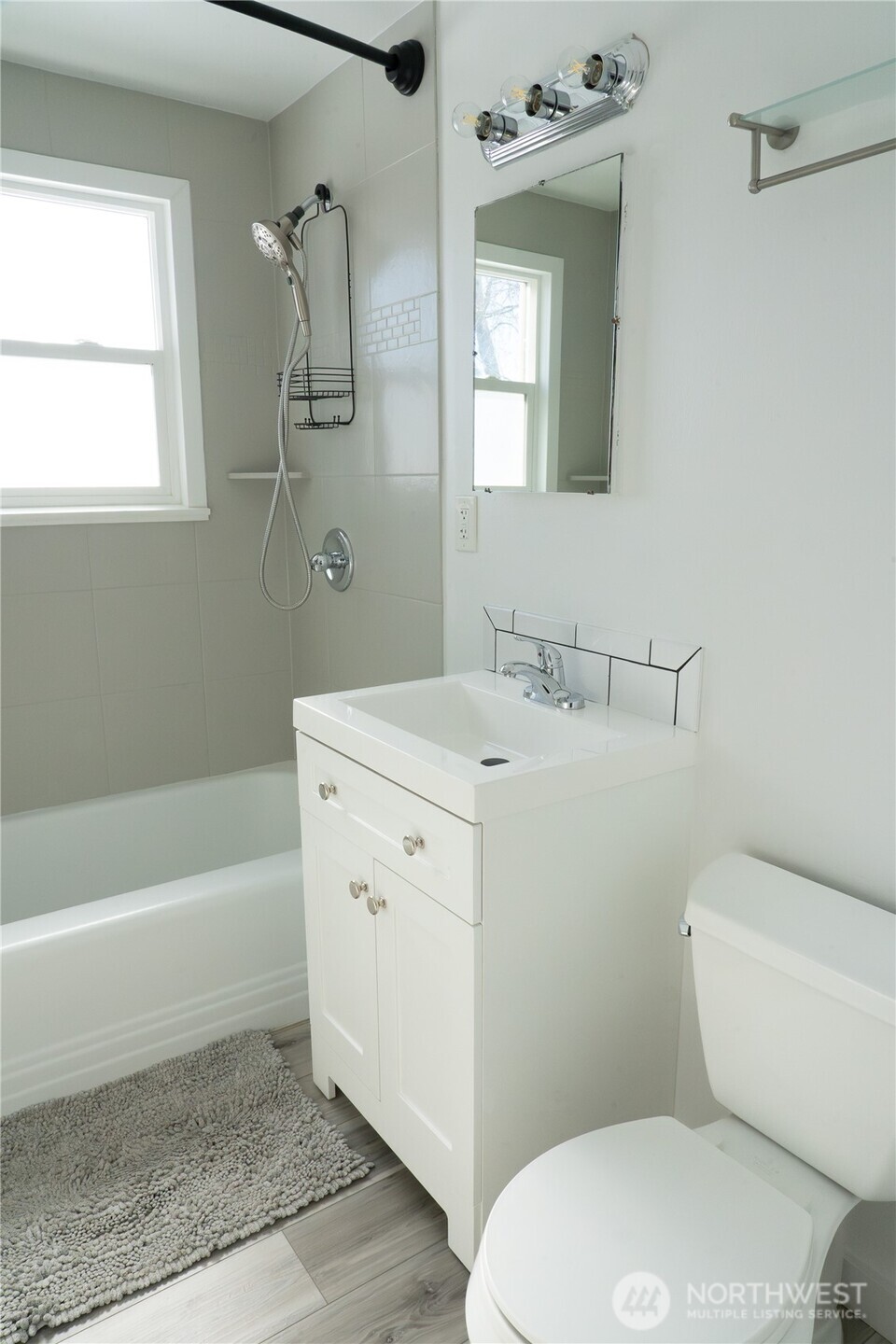 1246 Francis Avenue Property Photo 14