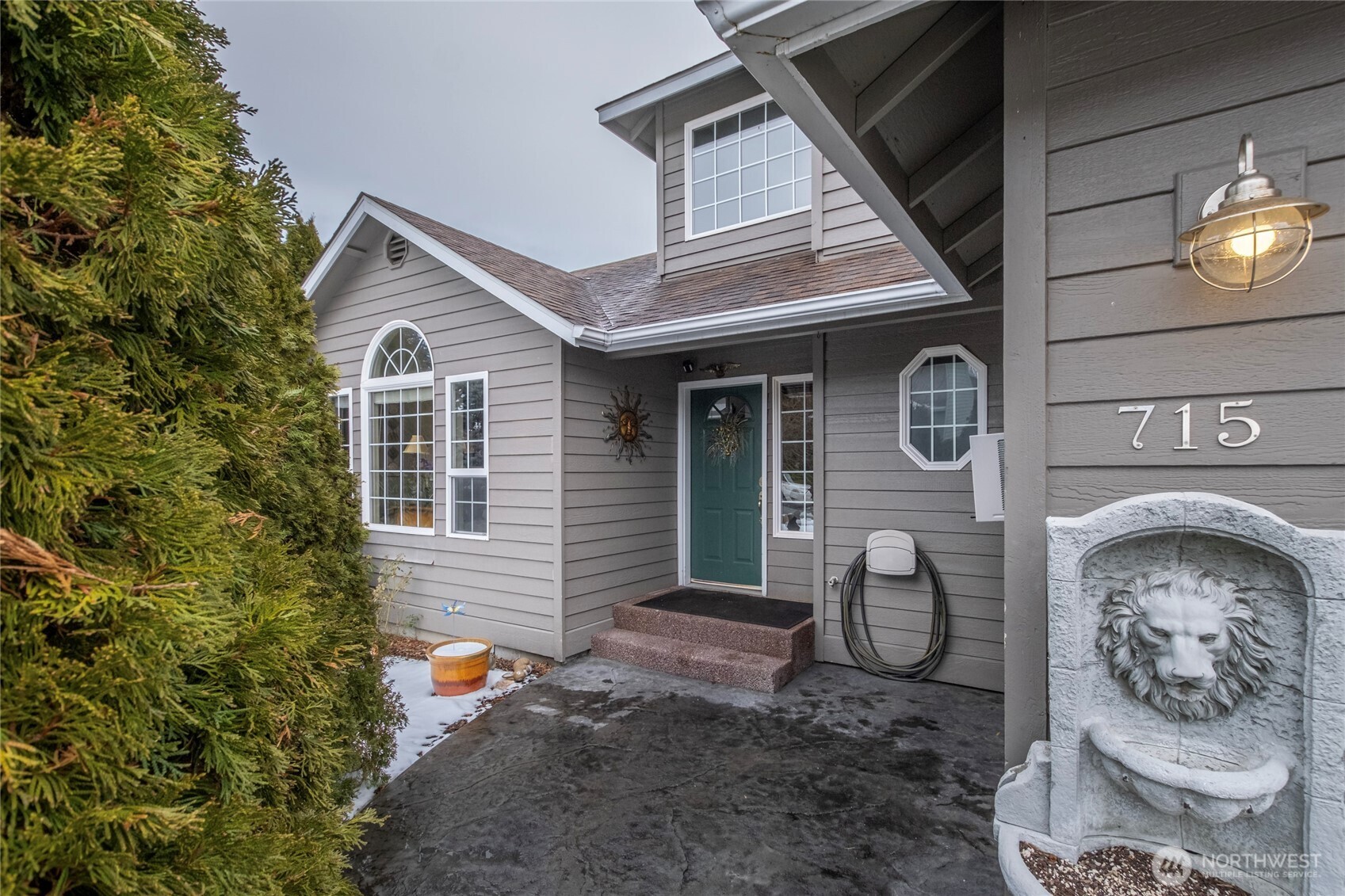 715 Kriewald Court Property Photo 28