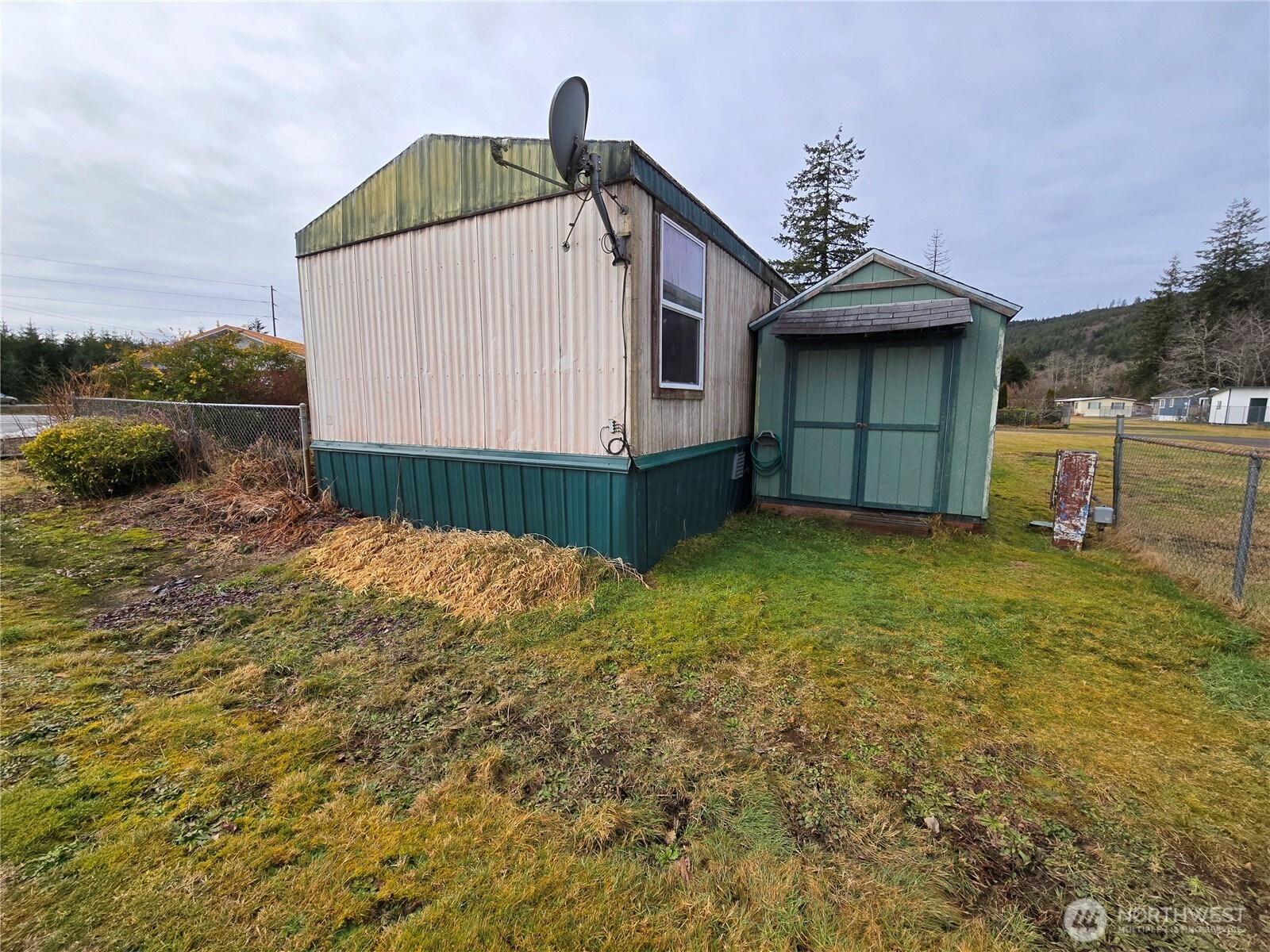200021 Highway 101 45 Property Photo 20