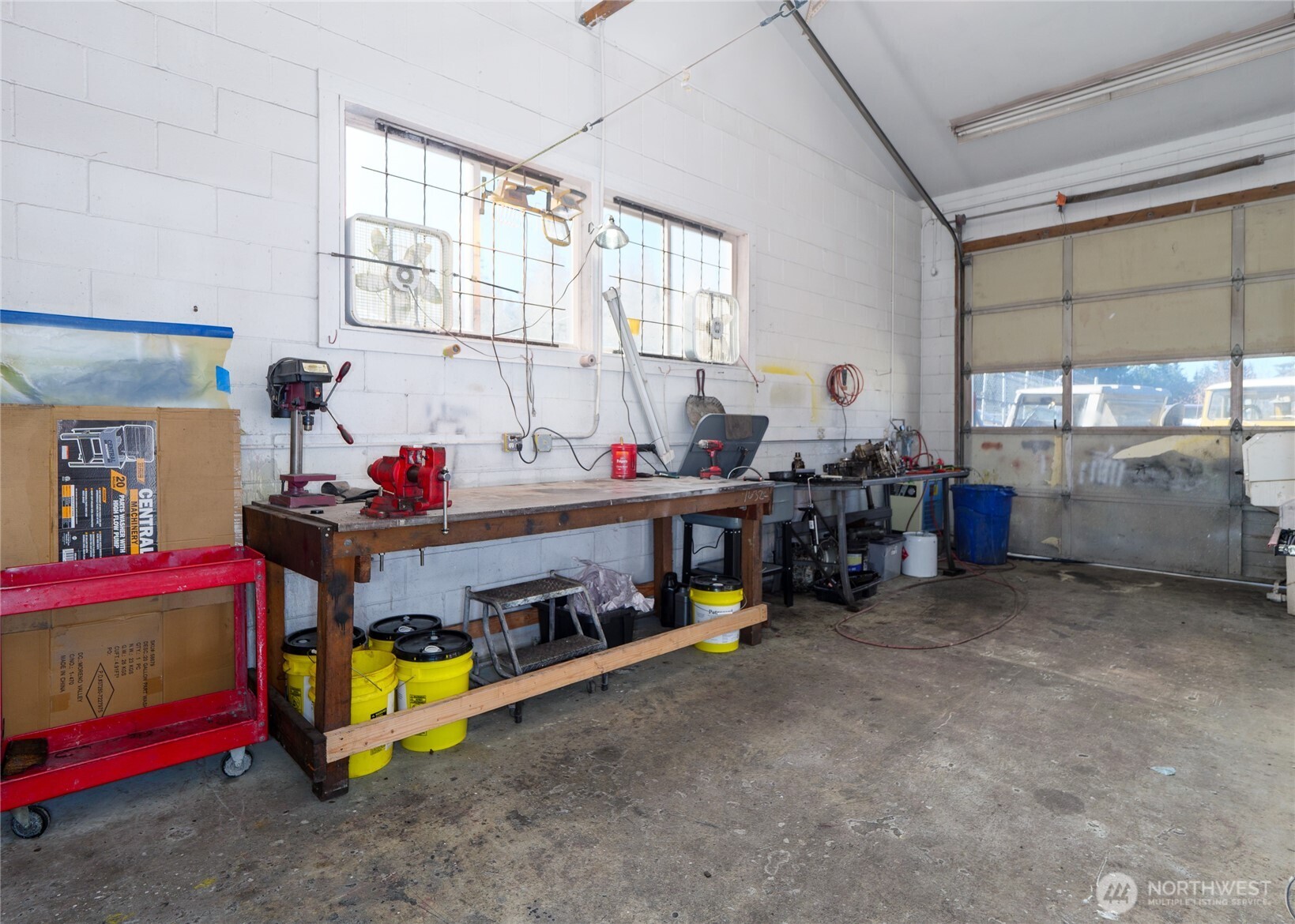 2357 E Highway 101 Property Photo 15