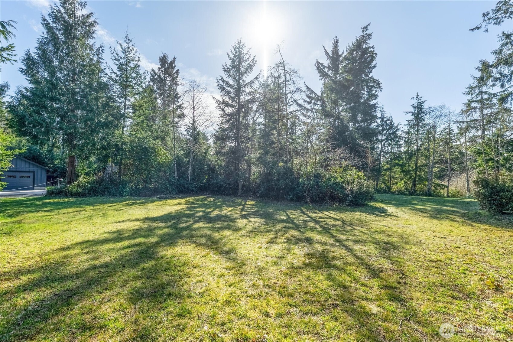 21329 Birch Place Property Photo 3
