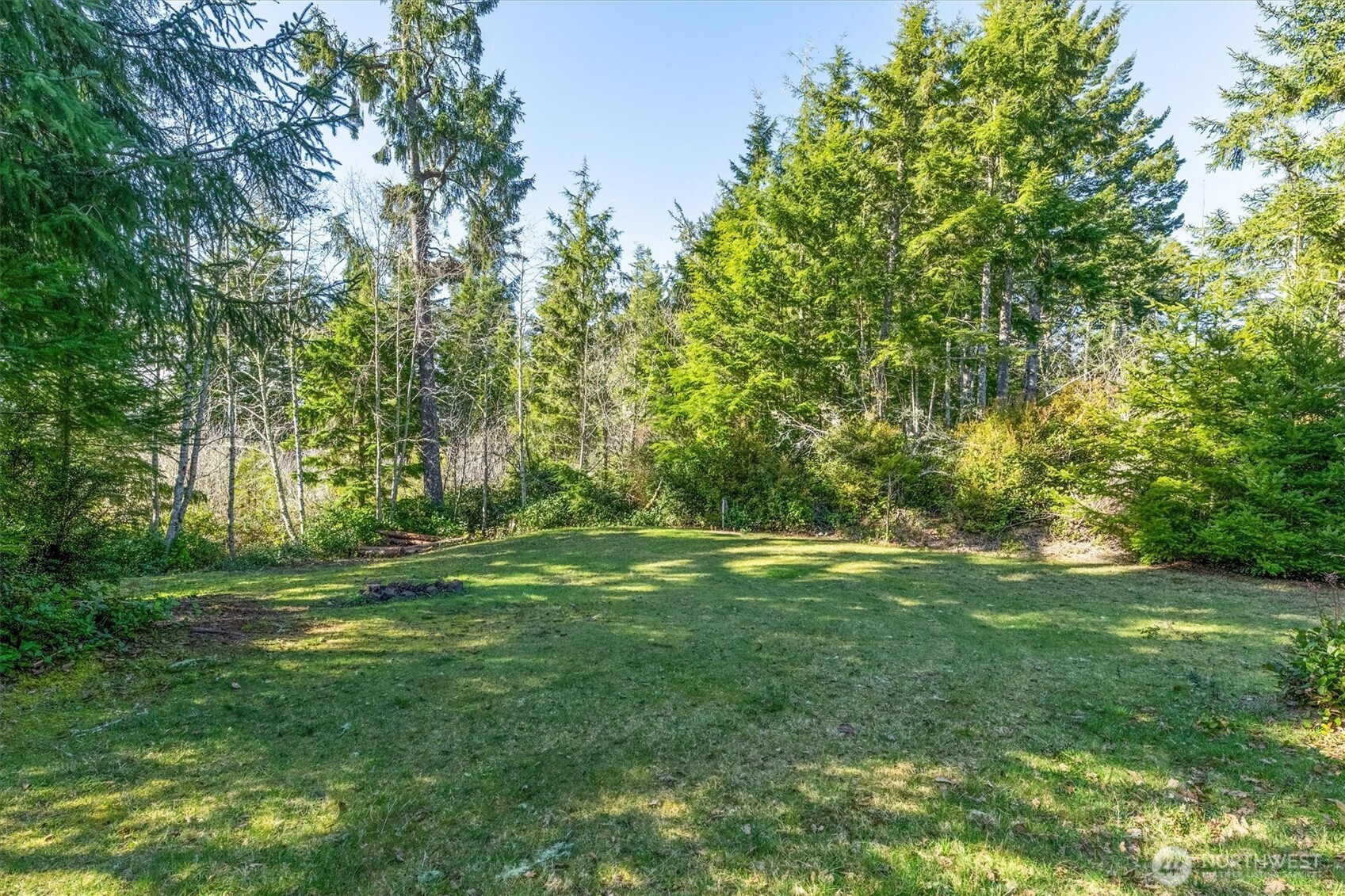 21329 Birch Place Property Photo 8