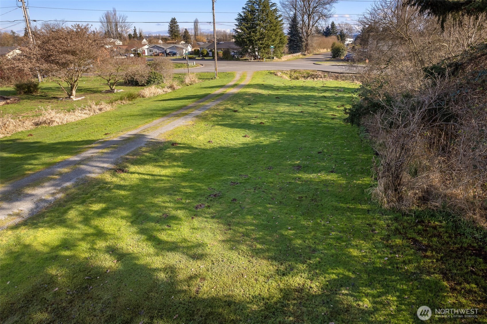 607 Algona Boulevard Property Photo 6