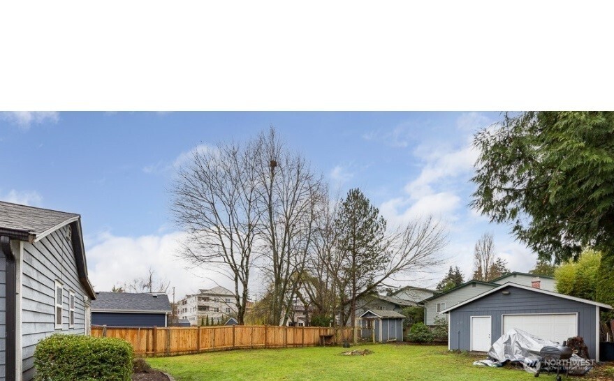14531 31st Avenue Property Photo 2