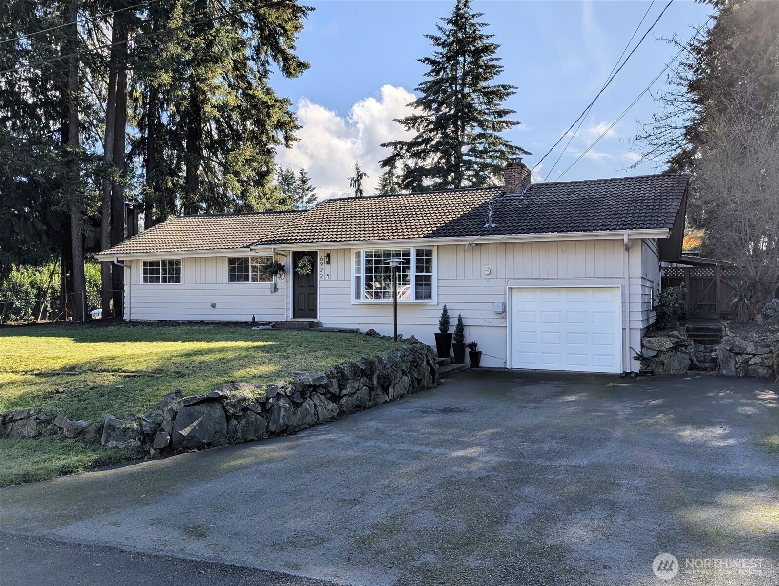 6922 124th Street Property Photo
