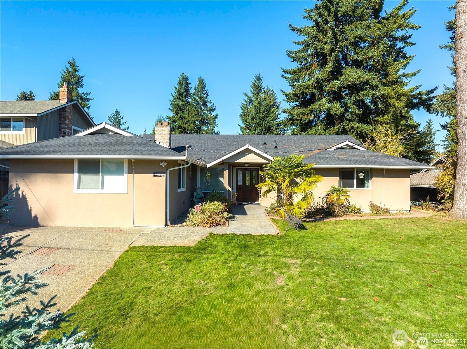 2332144 Property Photo