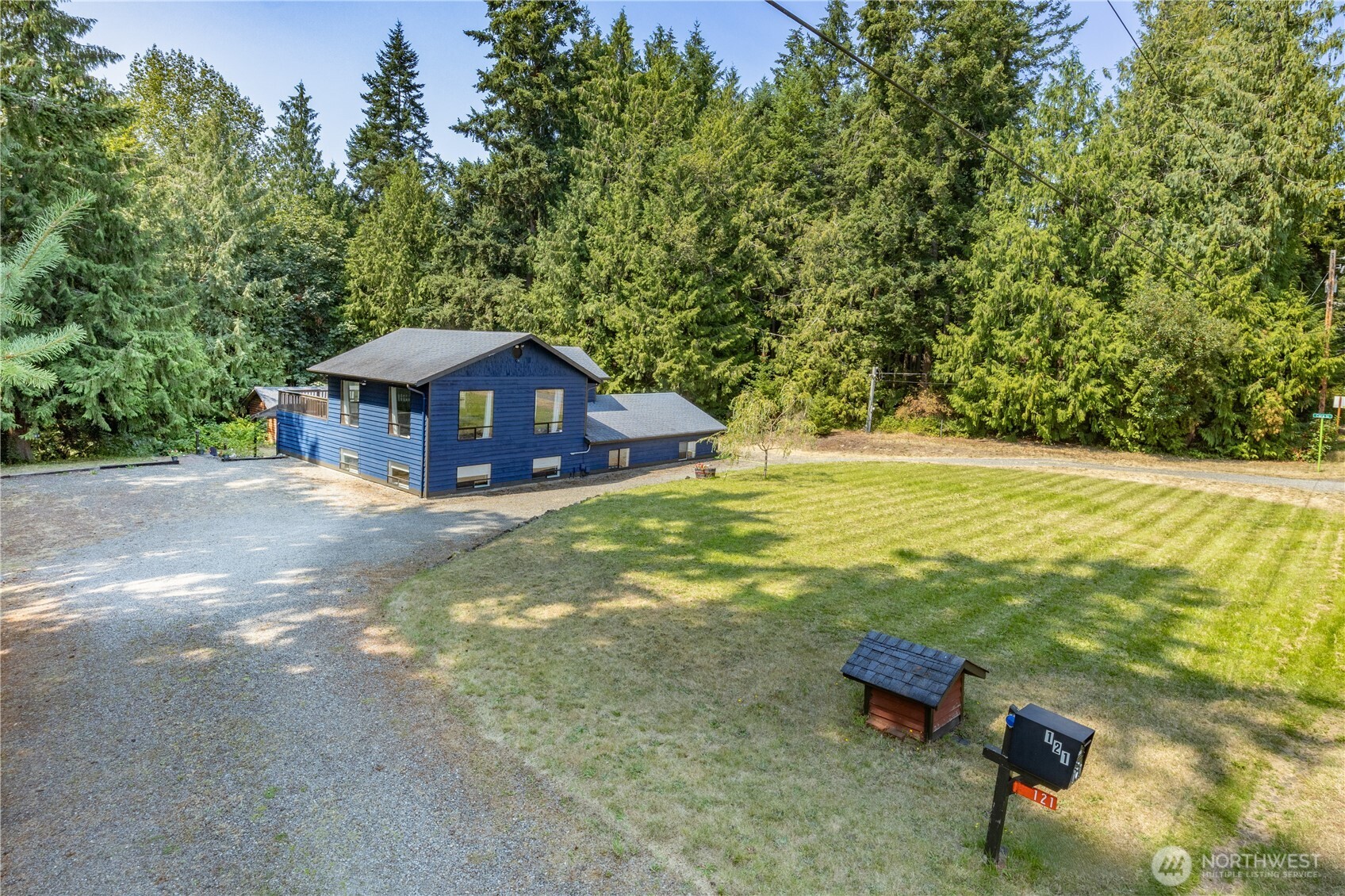 121 S 7th Avenue Property Photo