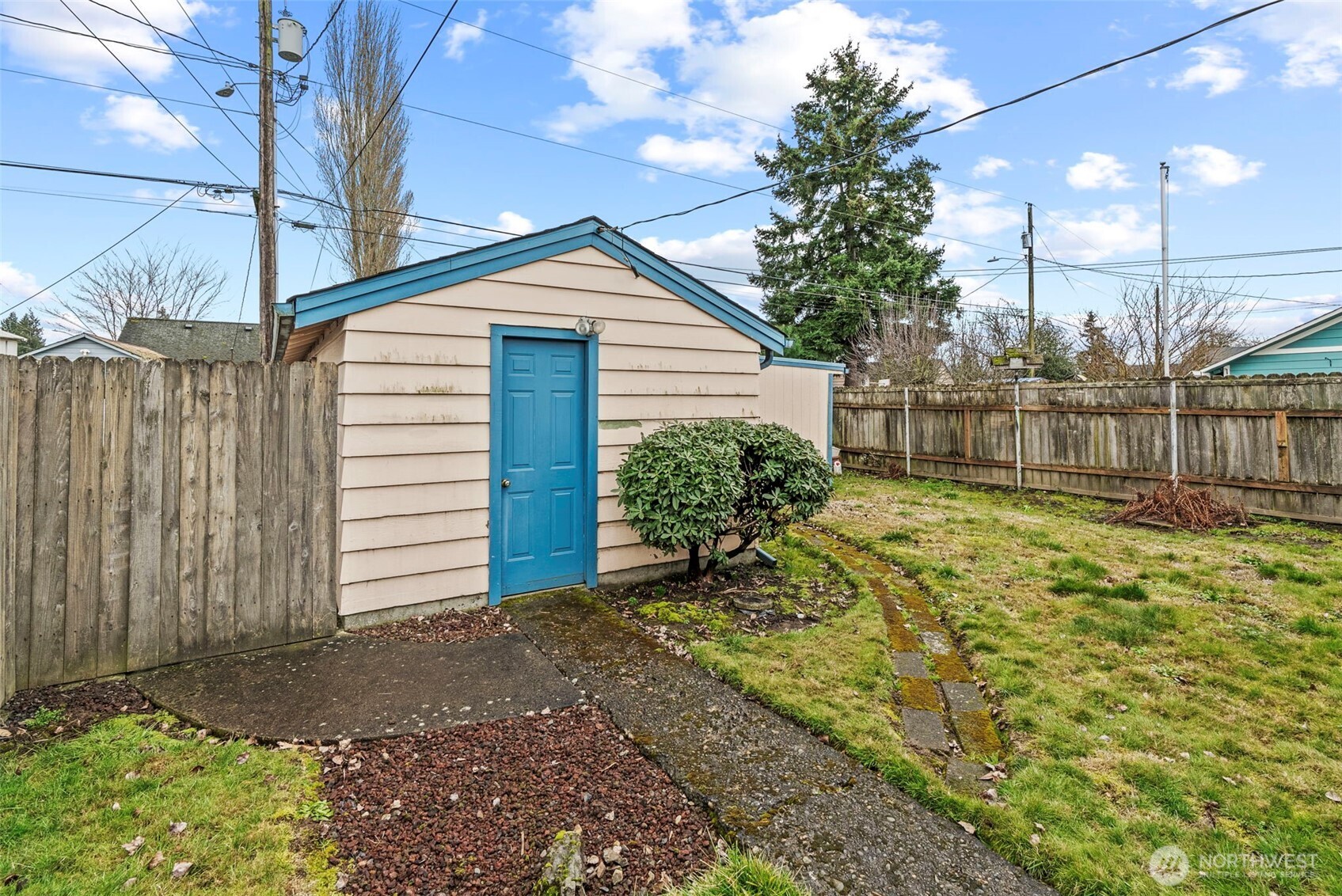 380 Beech Street Property Photo 15