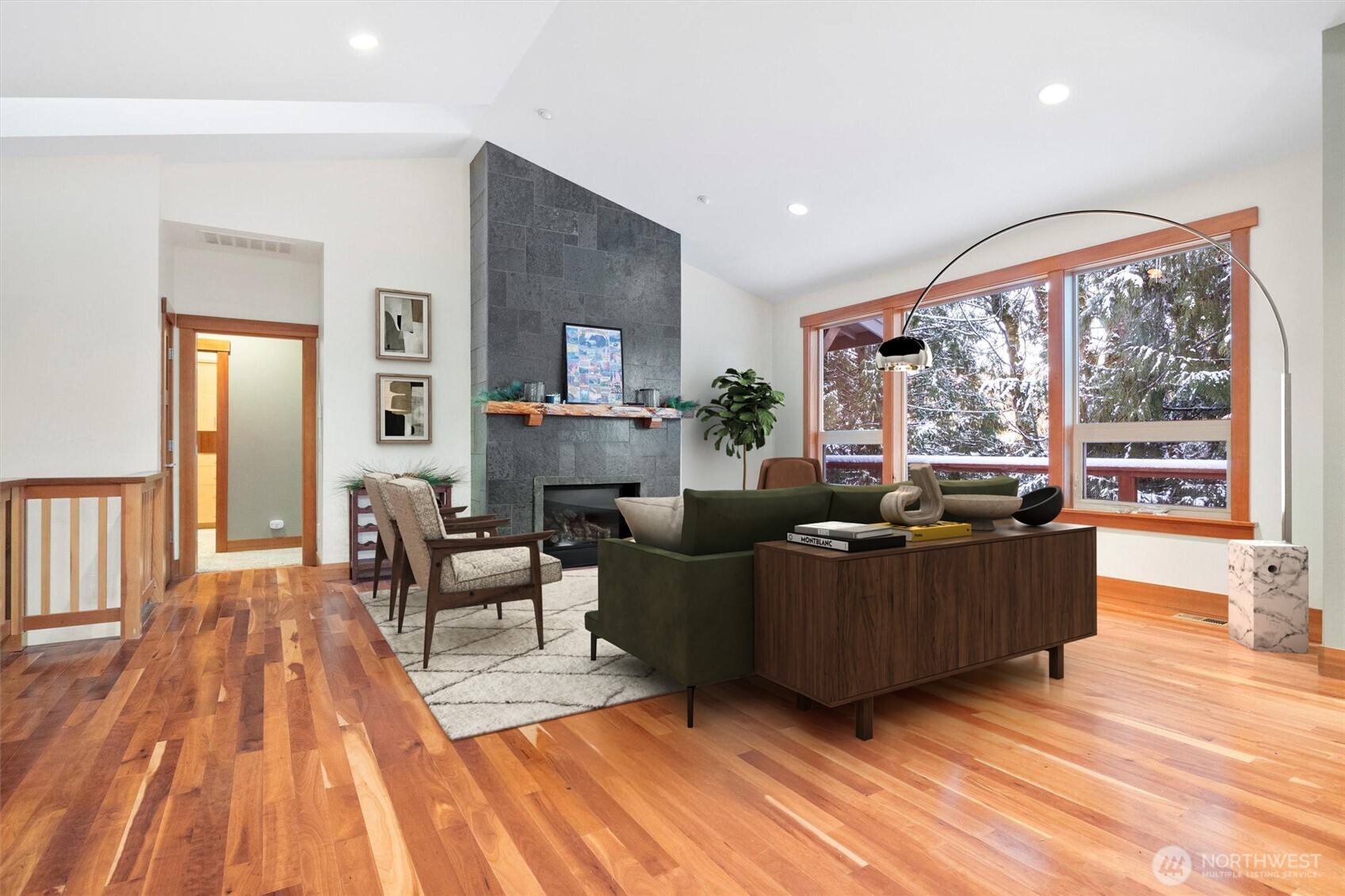 39 Inglewood Place Property Photo 5