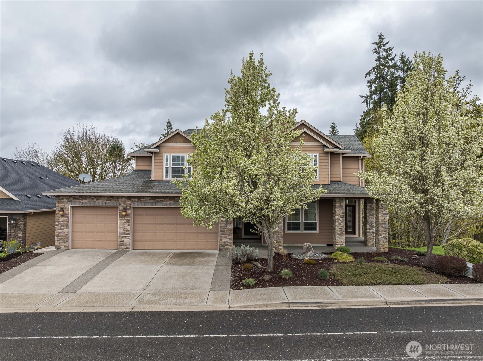1200 N Heron Drive Property Photo 1