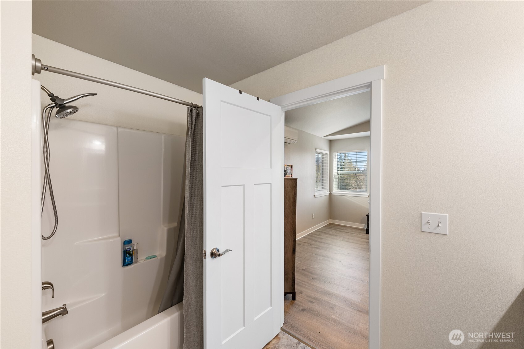 1478 W Gateway Heights Loop Property Photo 18