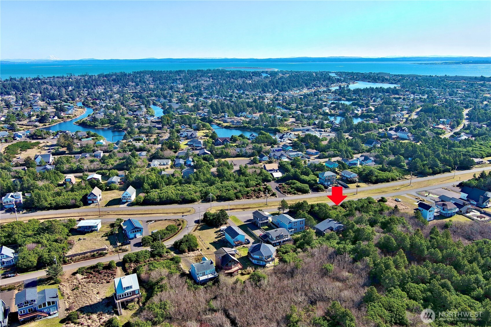 657 Ocean Shores Boulevard Property Photo 5