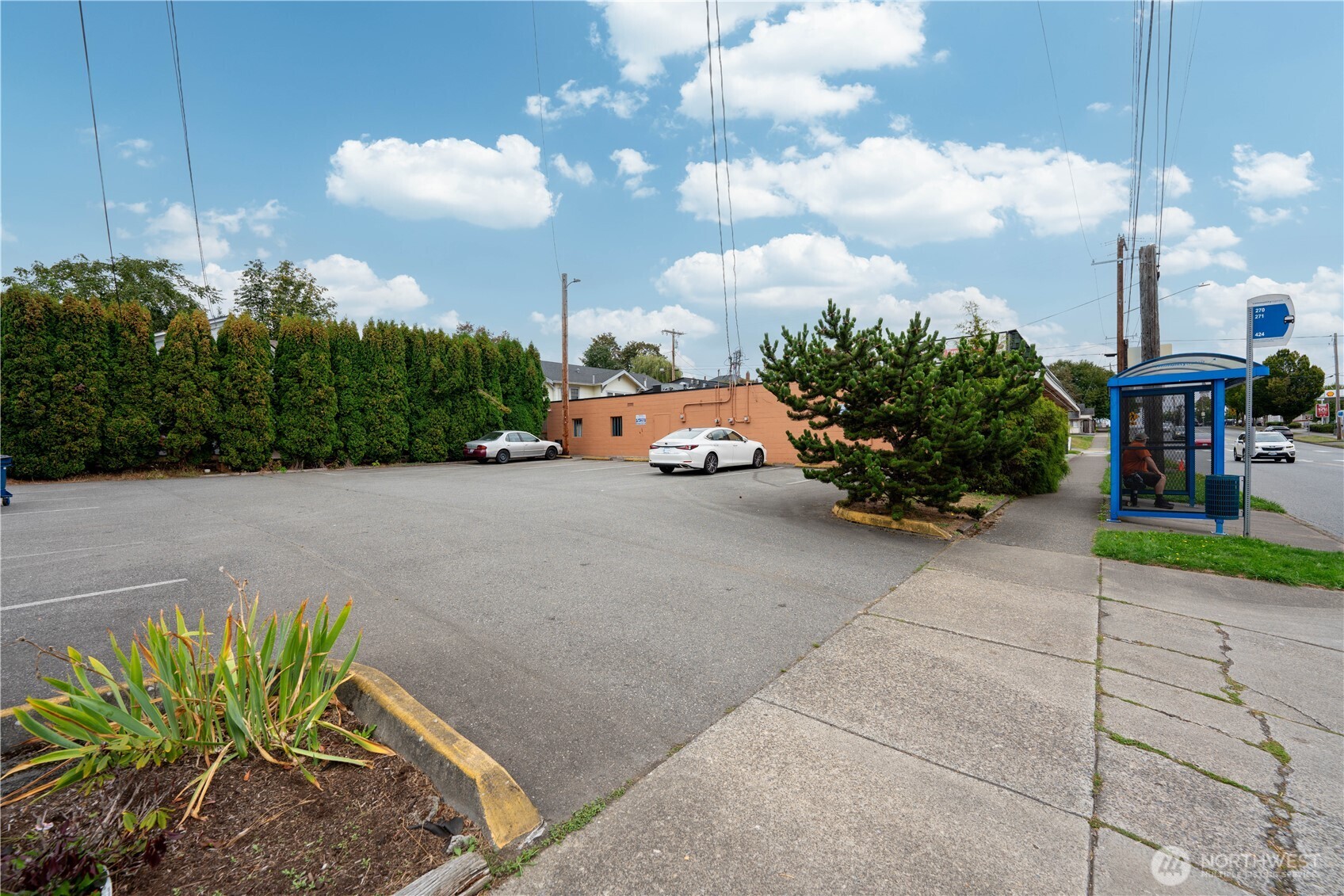 1208 2nd St Property Photo 5