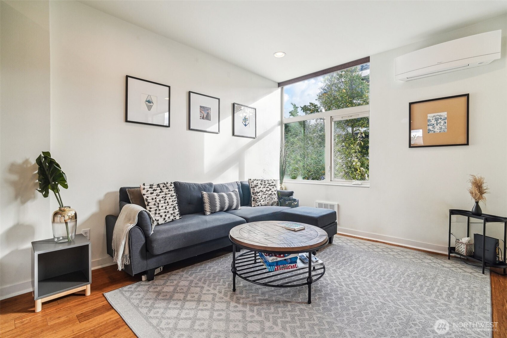 2104 S Massachusetts Street Property Photo 4