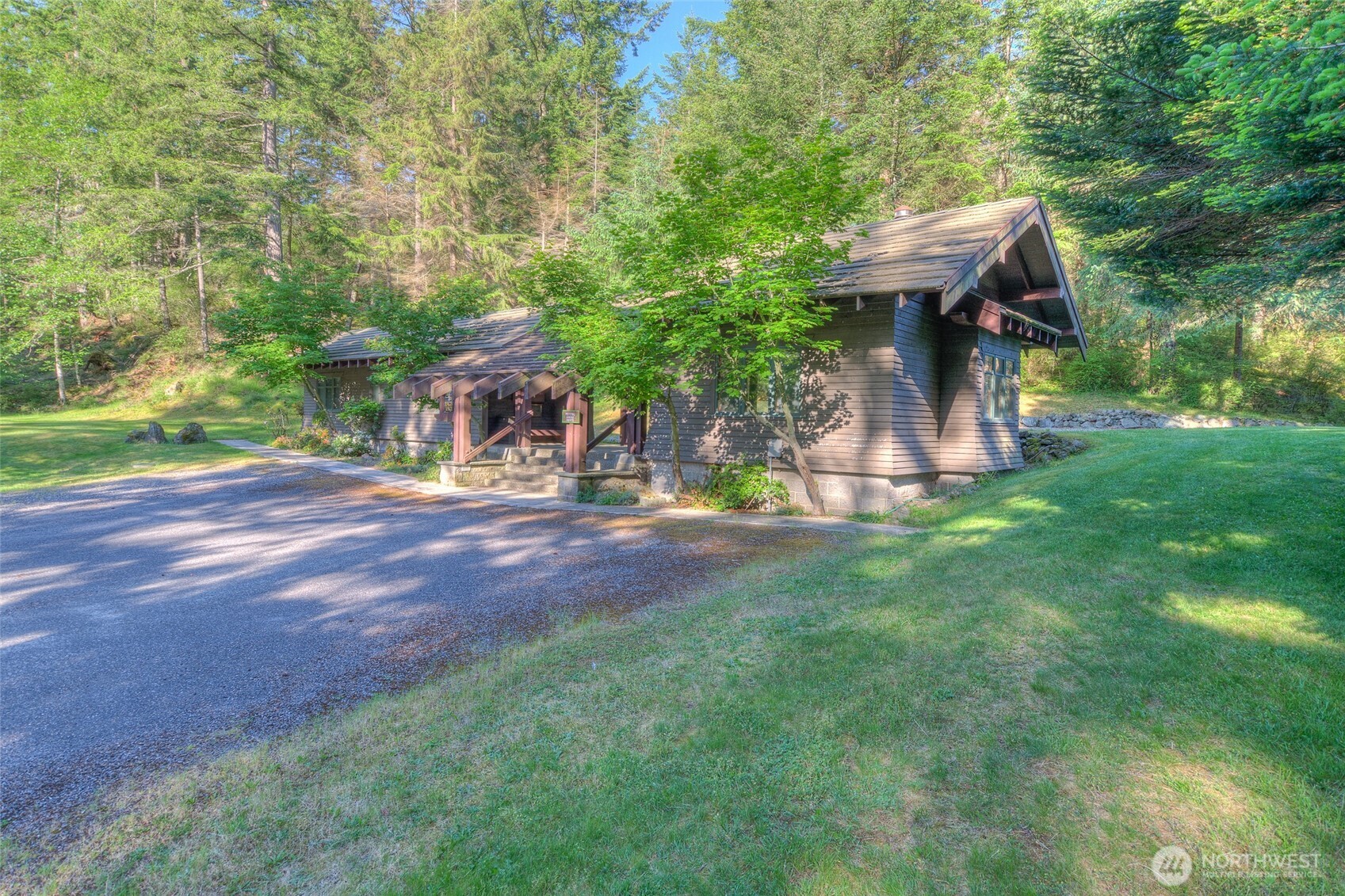 41 Raven Lane Property Photo 16