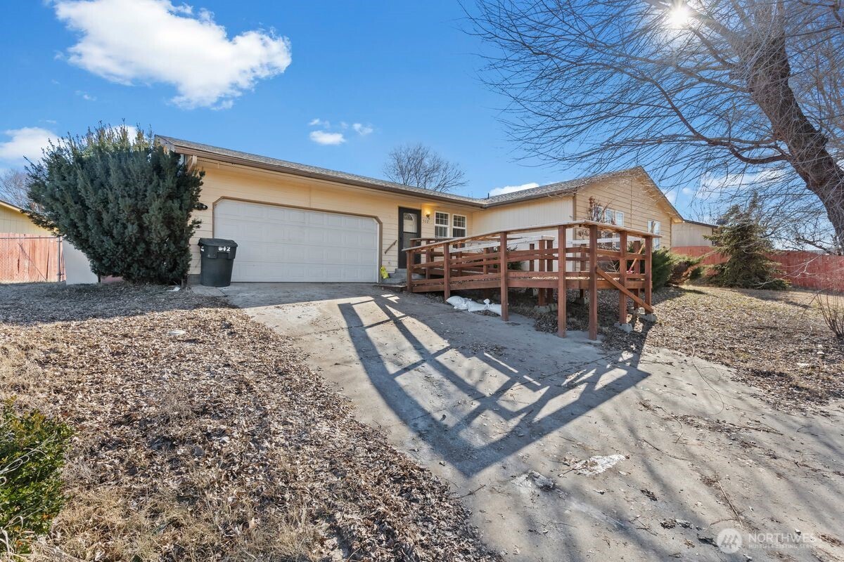 512 Broadview Drive Property Photo