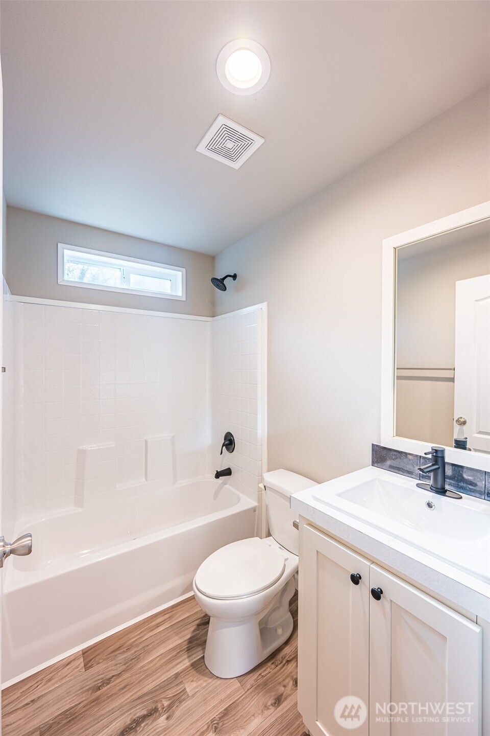 32 S Alder Lane Property Photo 10