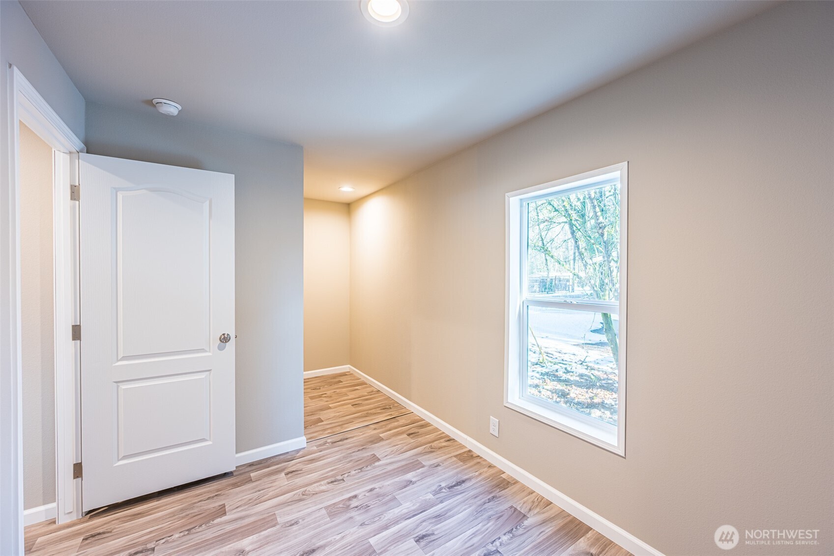 32 S Alder Lane Property Photo 11