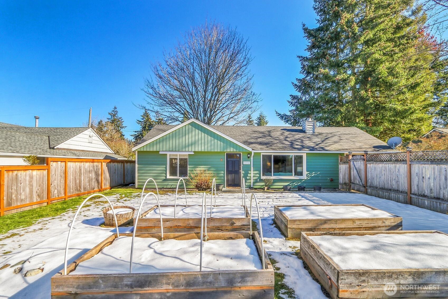 18054 8th Avenue Property Photo