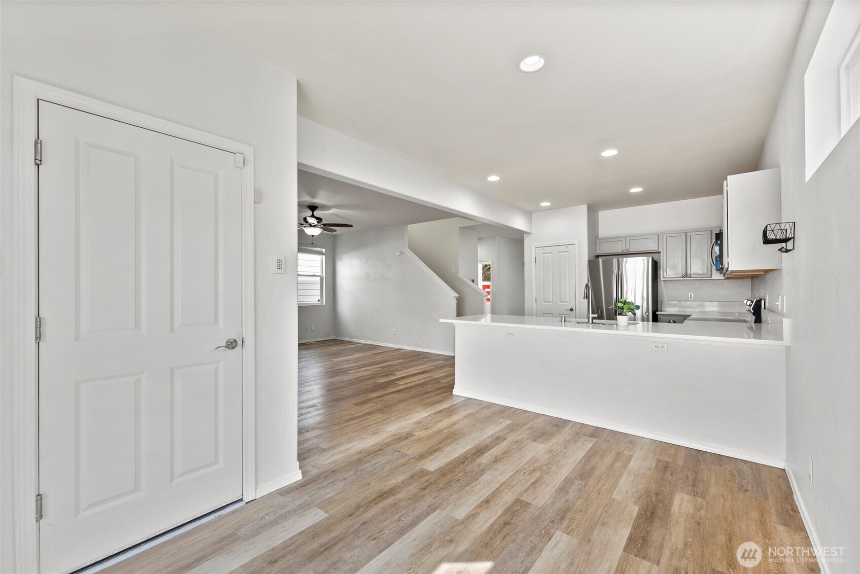 5401 Parkside Drive Property Photo 12