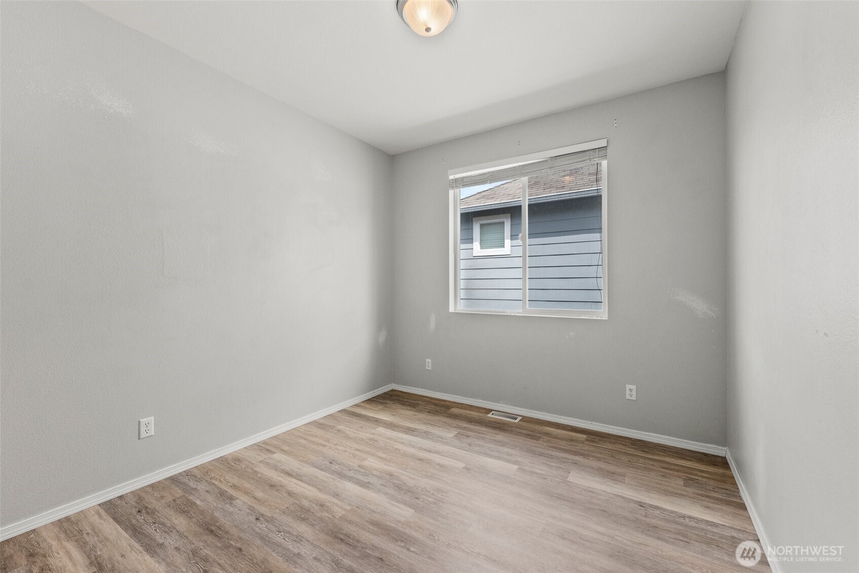 5401 Parkside Drive Property Photo 21