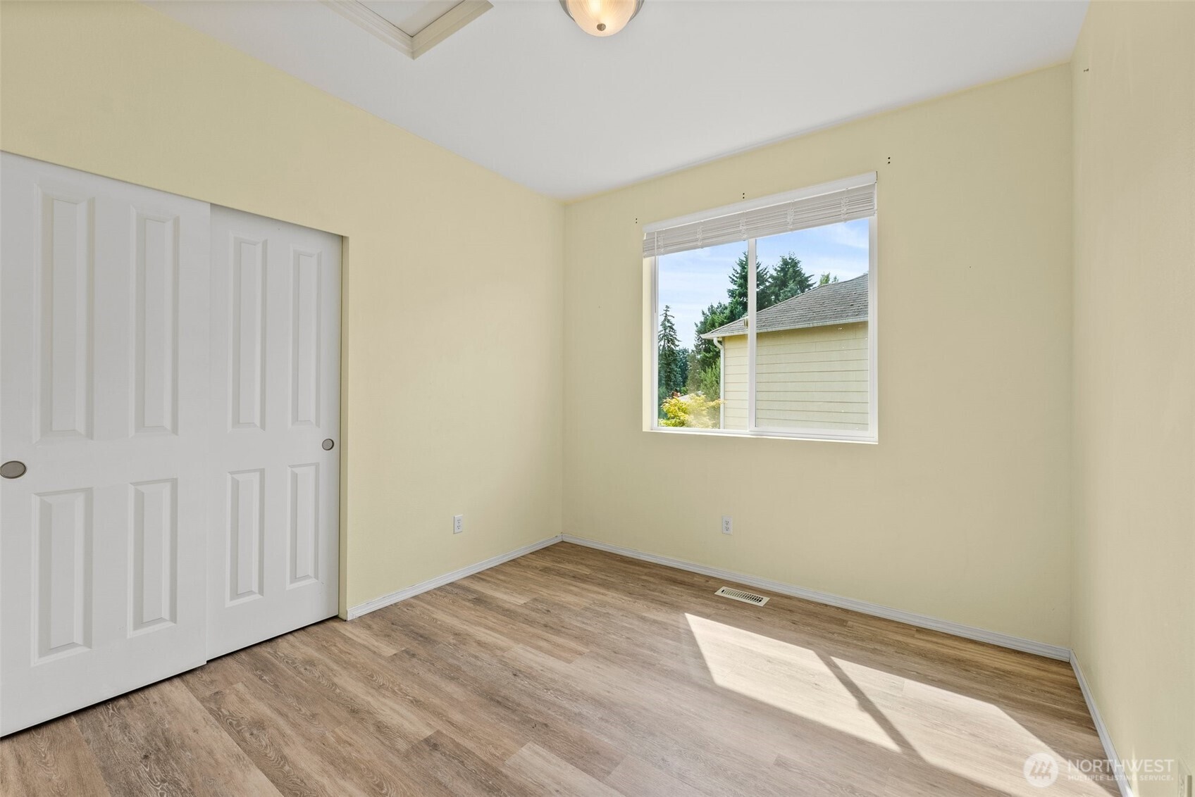 5401 Parkside Drive Property Photo 22