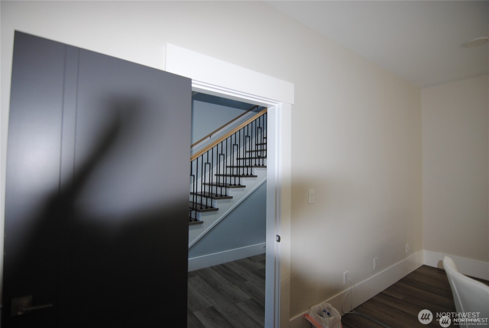 512 W Meeker Street Property Photo 21