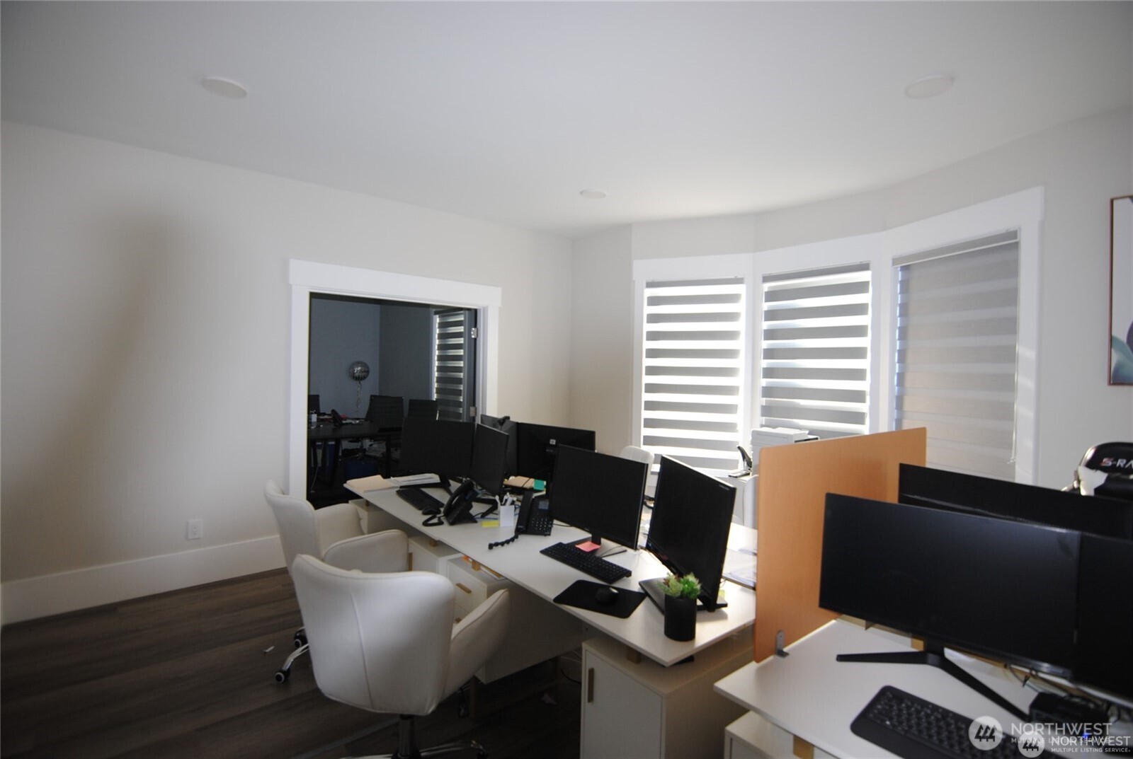 512 W Meeker Street Property Photo 22
