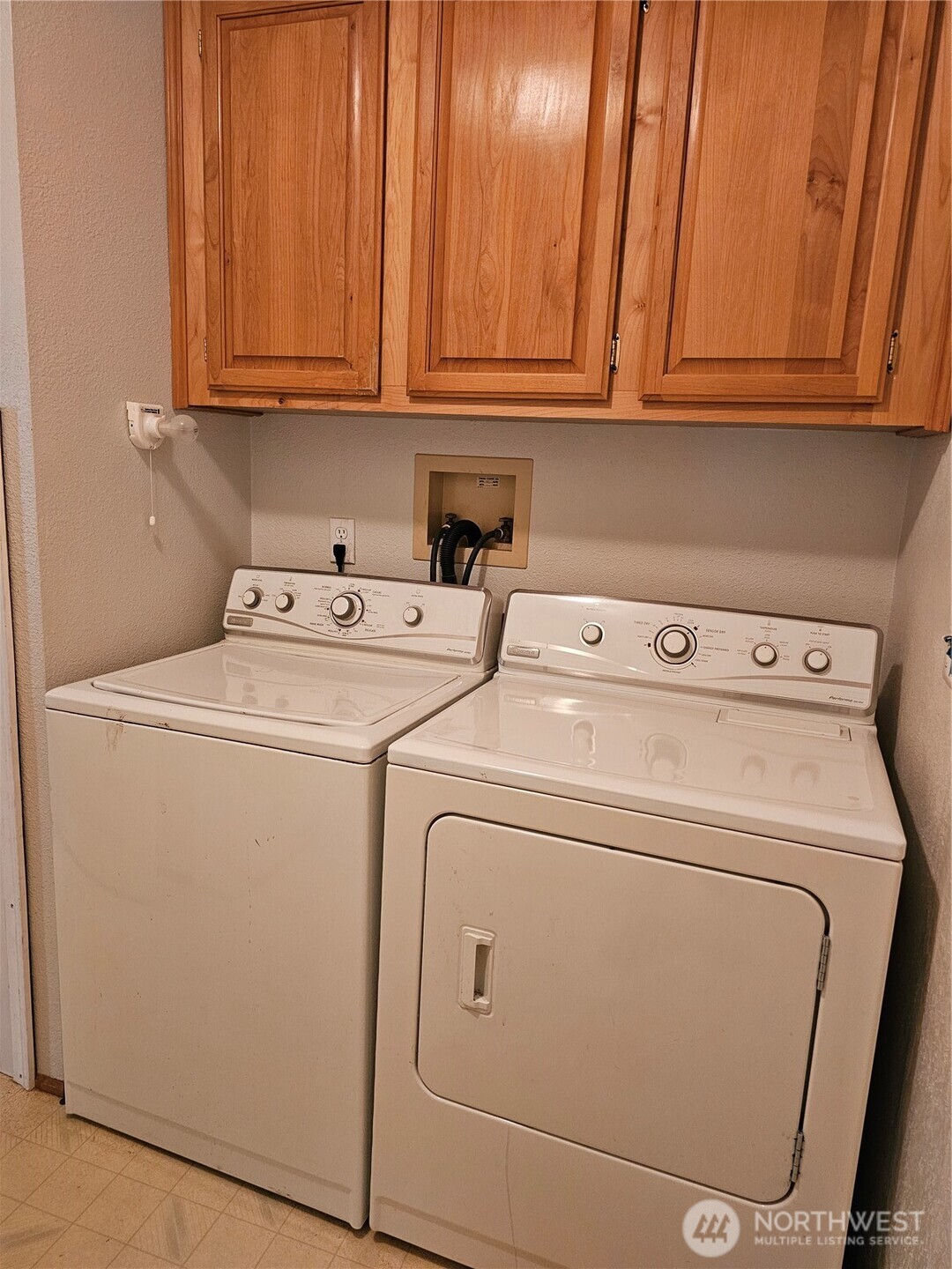 781 E Lakeshore Drive Property Photo 21