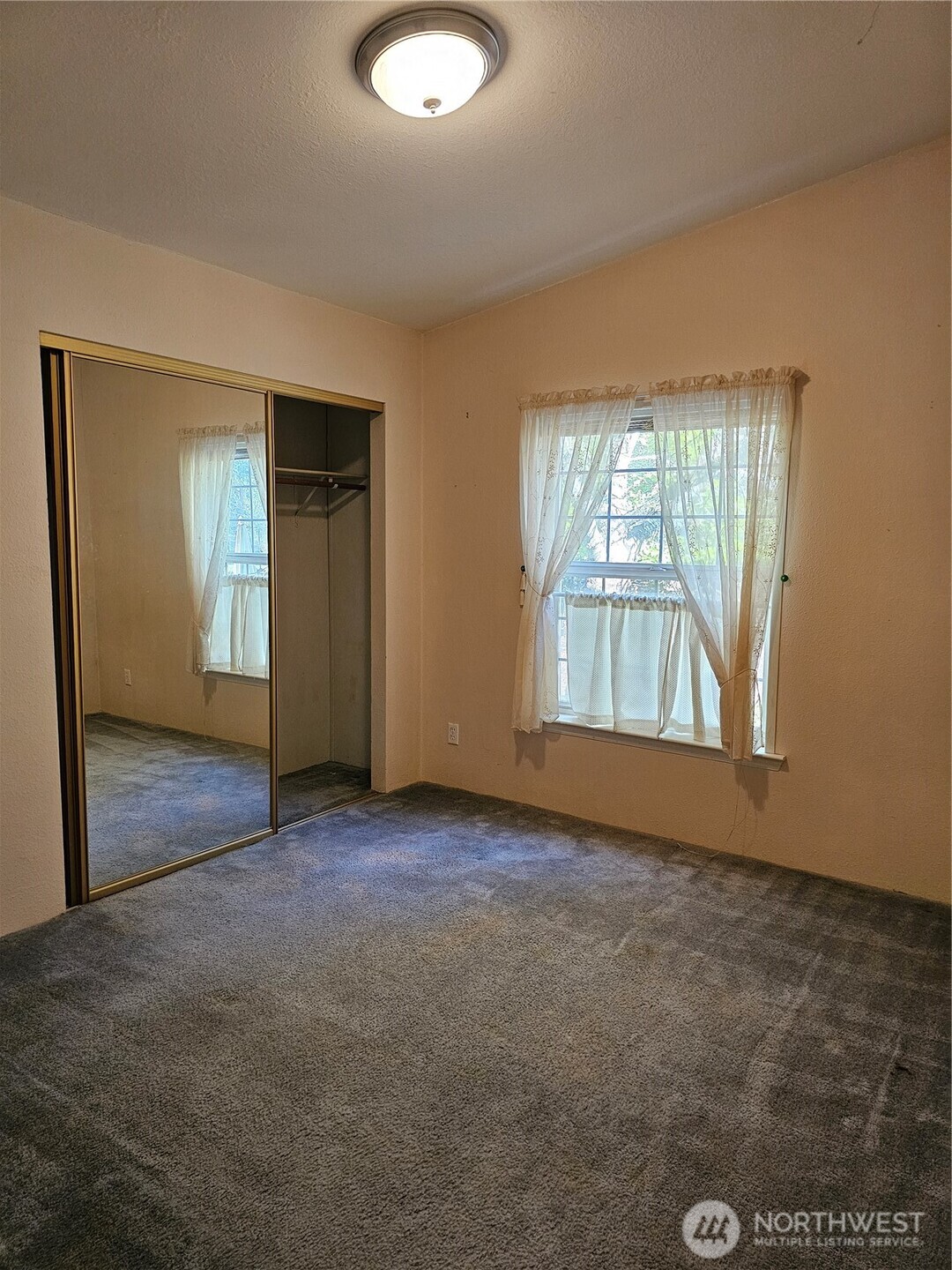 781 E Lakeshore Drive Property Photo 24