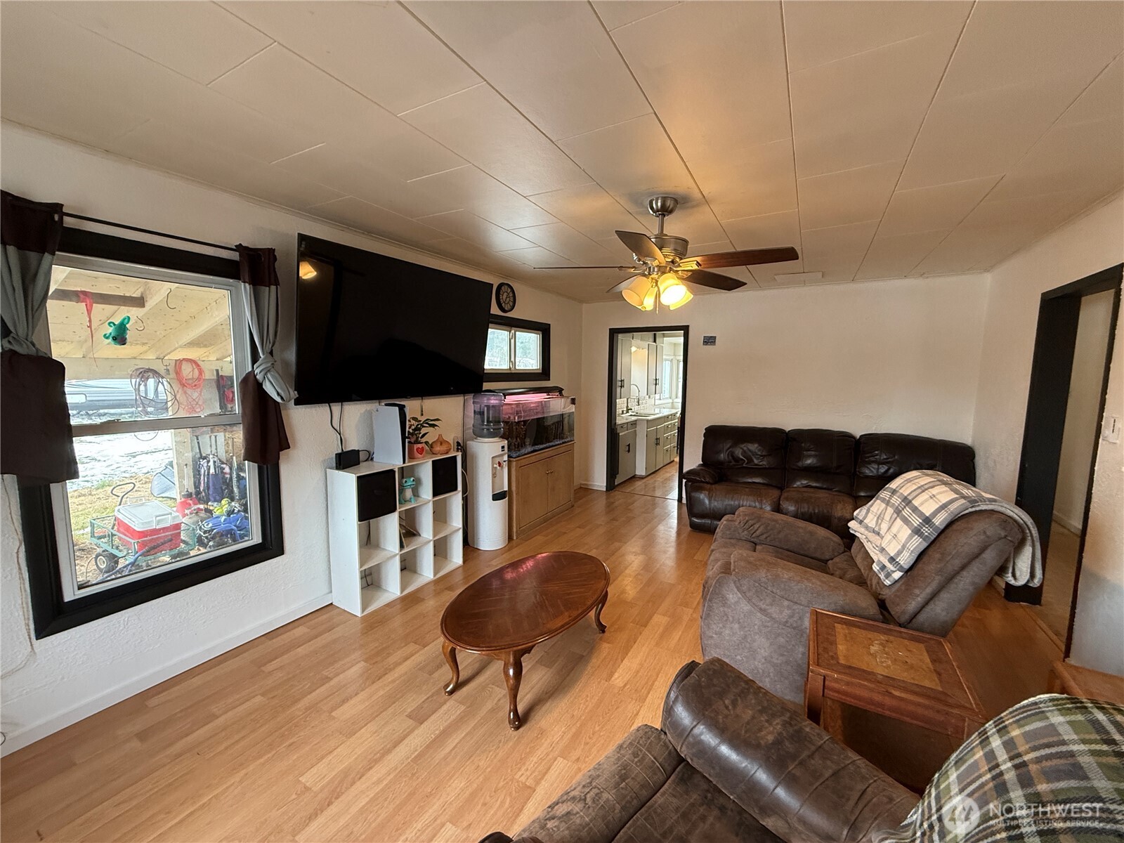 606 N Baker Street Property Photo 2