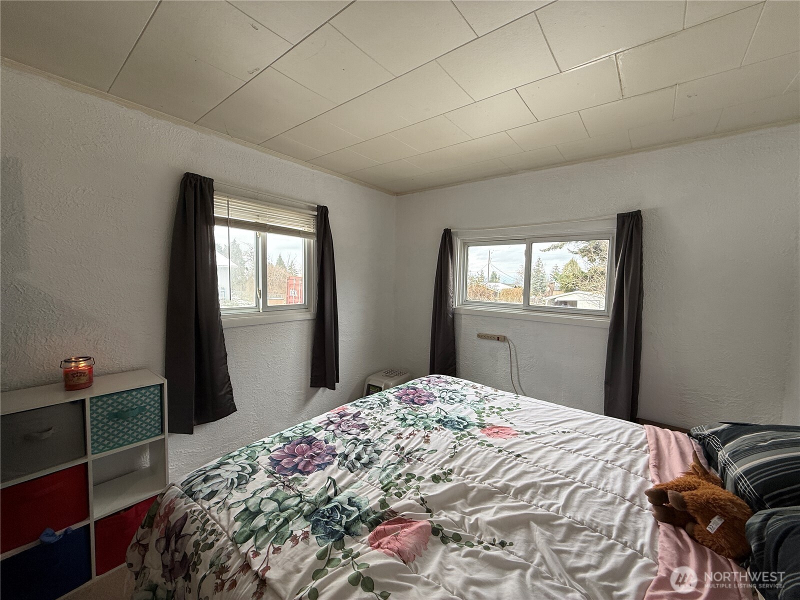 606 N Baker Street Property Photo 11