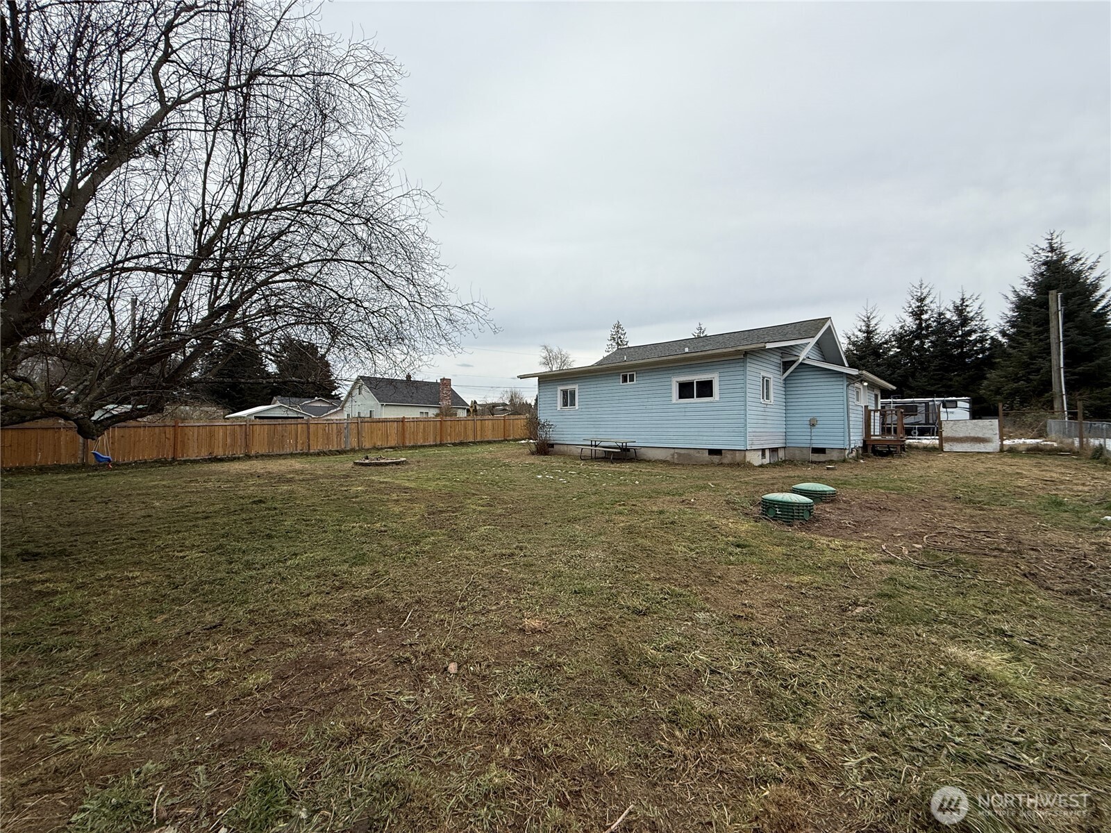 606 N Baker Street Property Photo 26