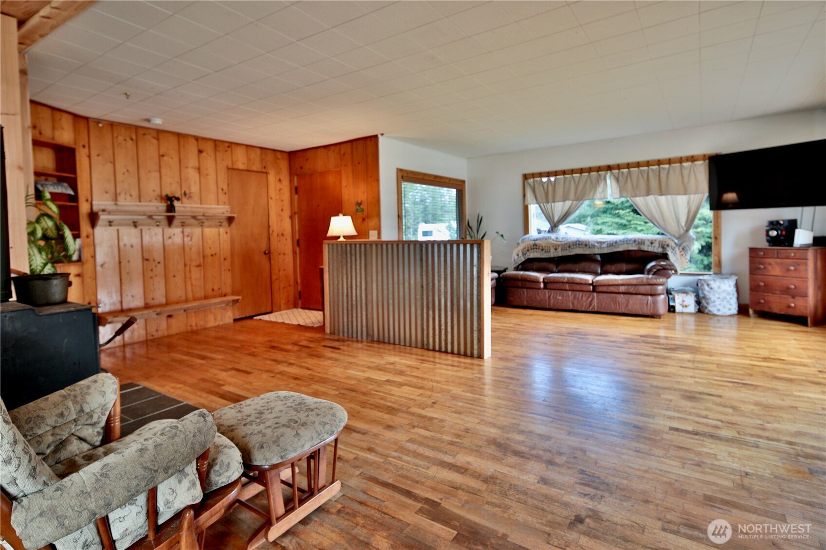 90 Bishop Road Property Photo 2