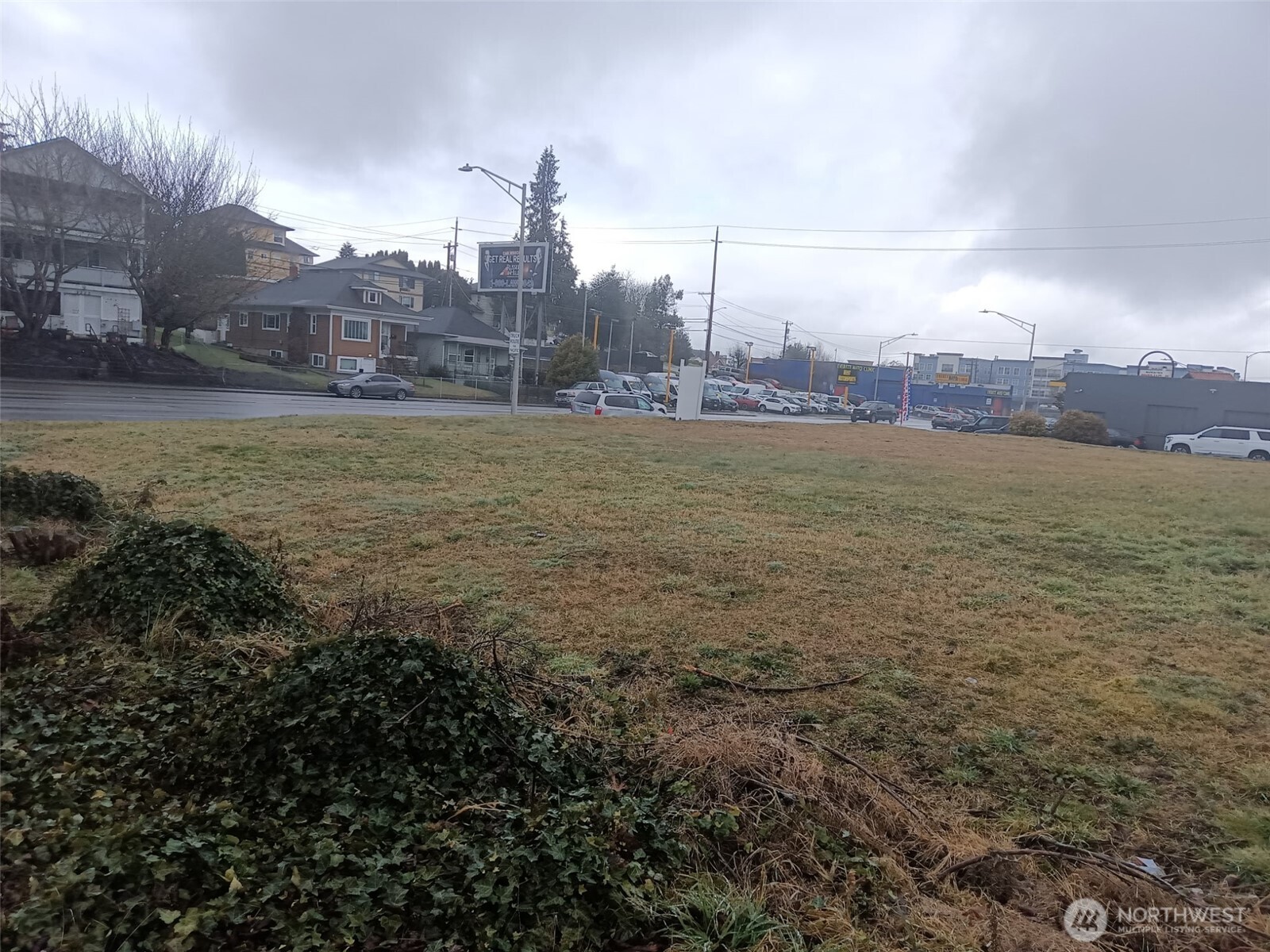 3213 Rucker Avenue Property Photo 1