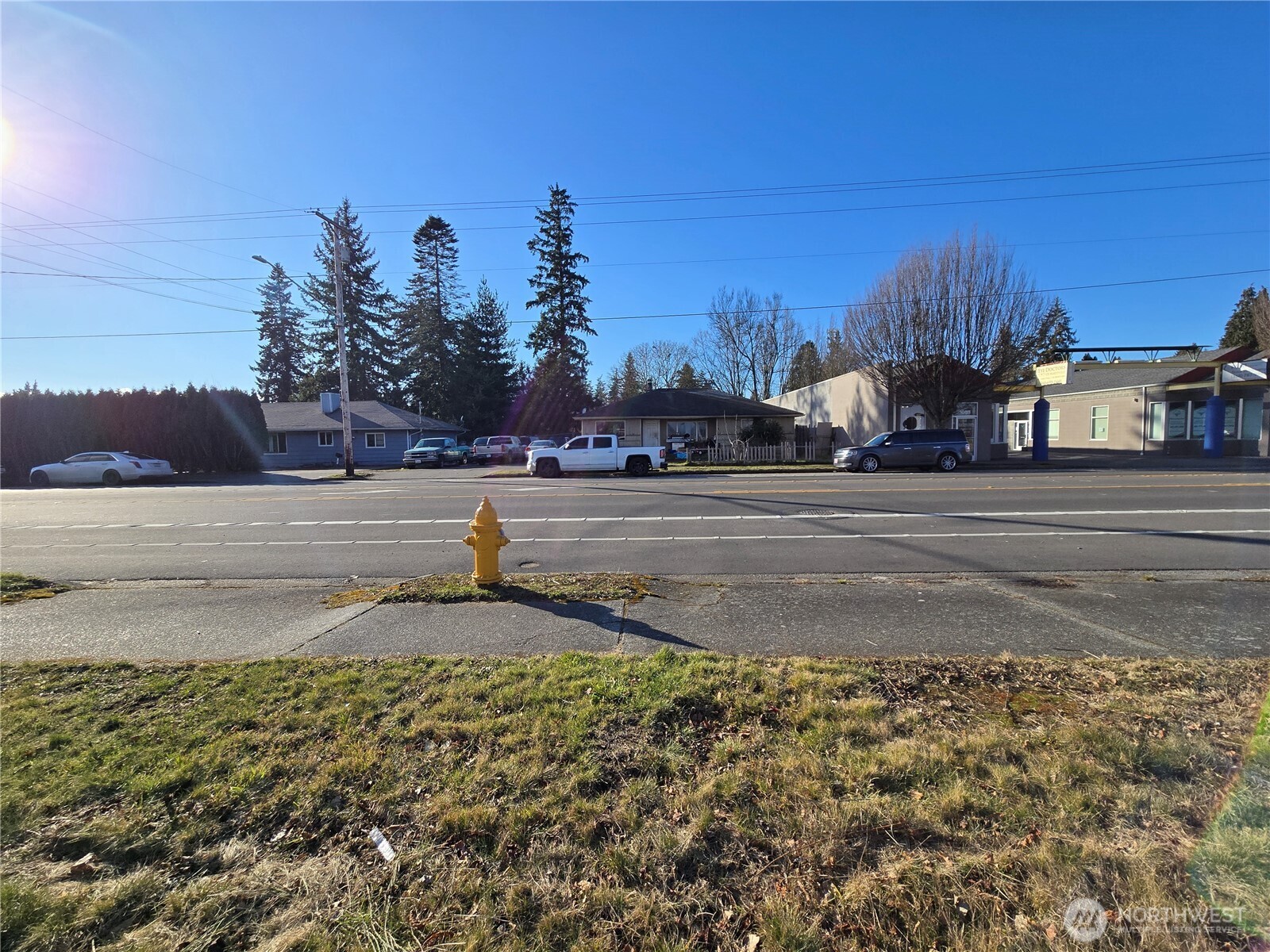 1081 Cedar Avenue Property Photo 9