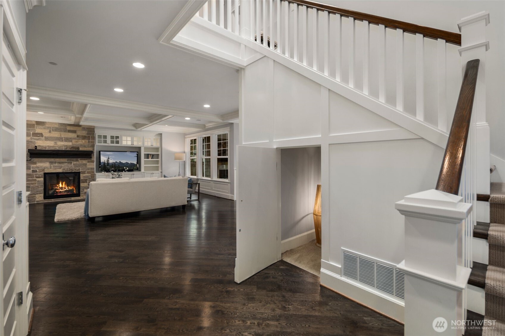 1416 105th Avenue Property Photo 4