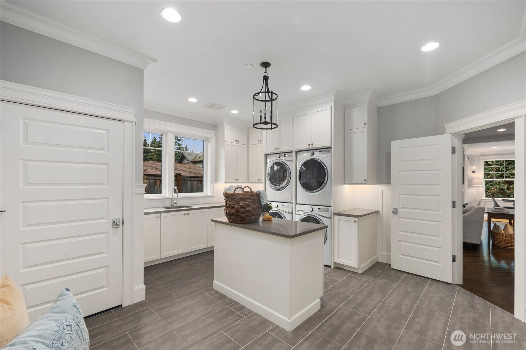 1416 105th Avenue Property Photo 10