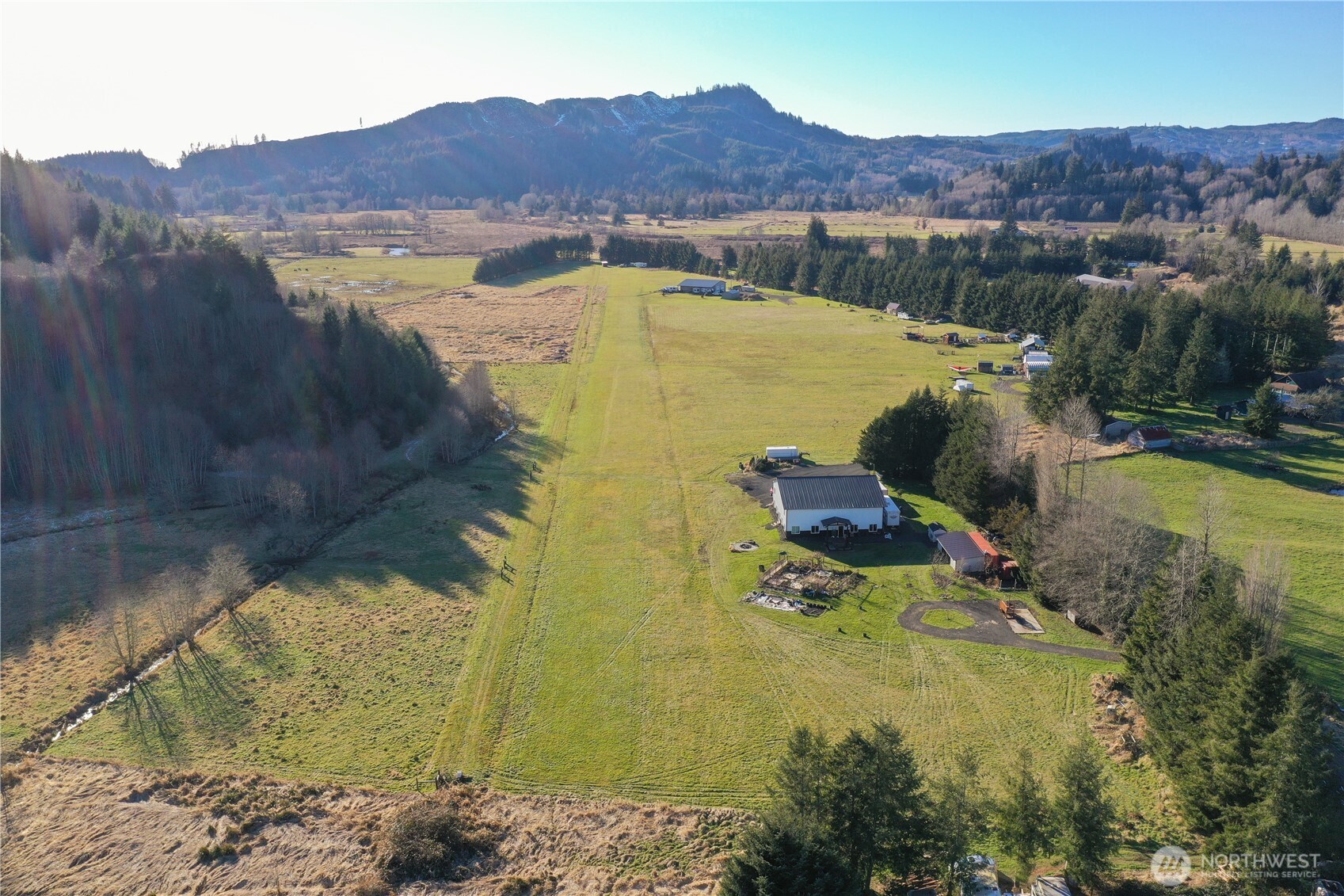 314 E Valley Road Property Photo