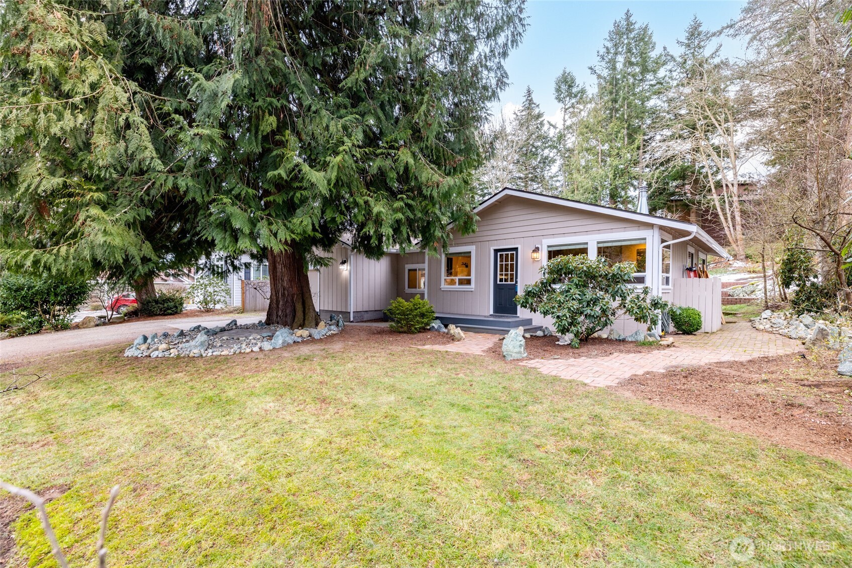 678 Muckleshoot Circle Property Photo