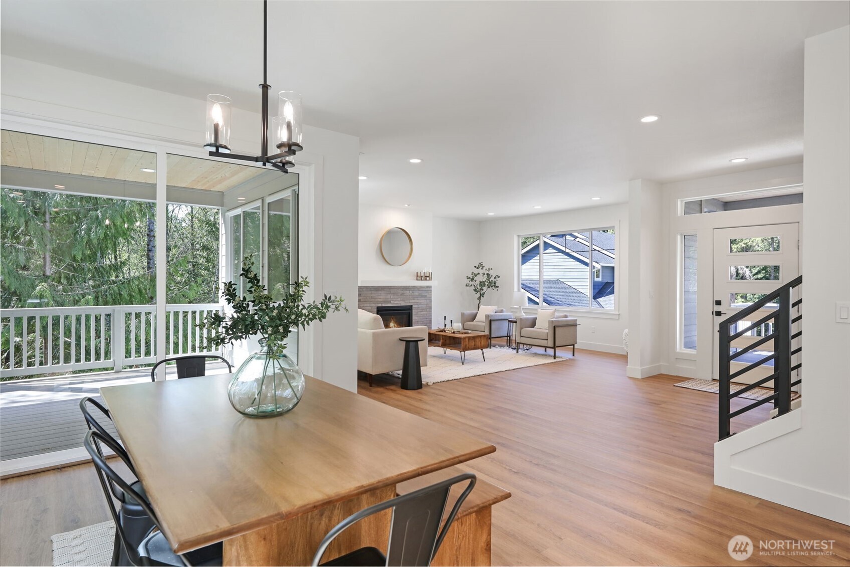 16806 62nd Street Property Photo 14