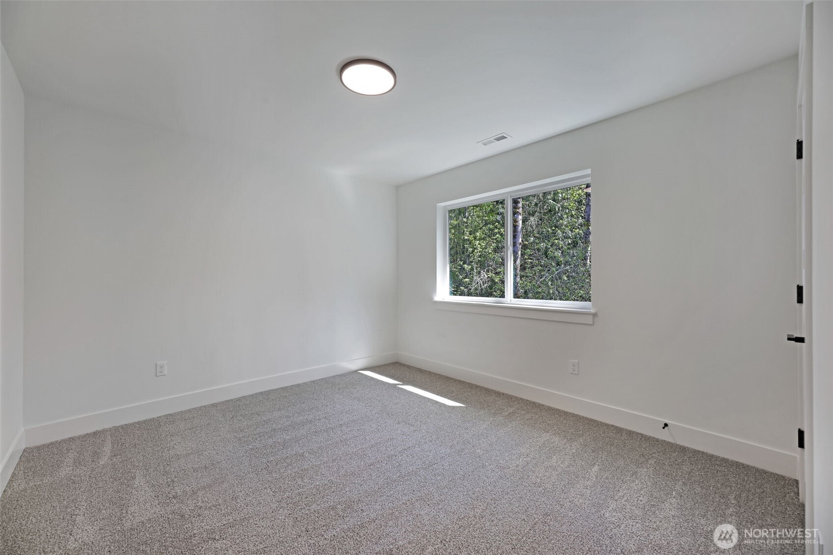 16806 62nd Street Property Photo 29
