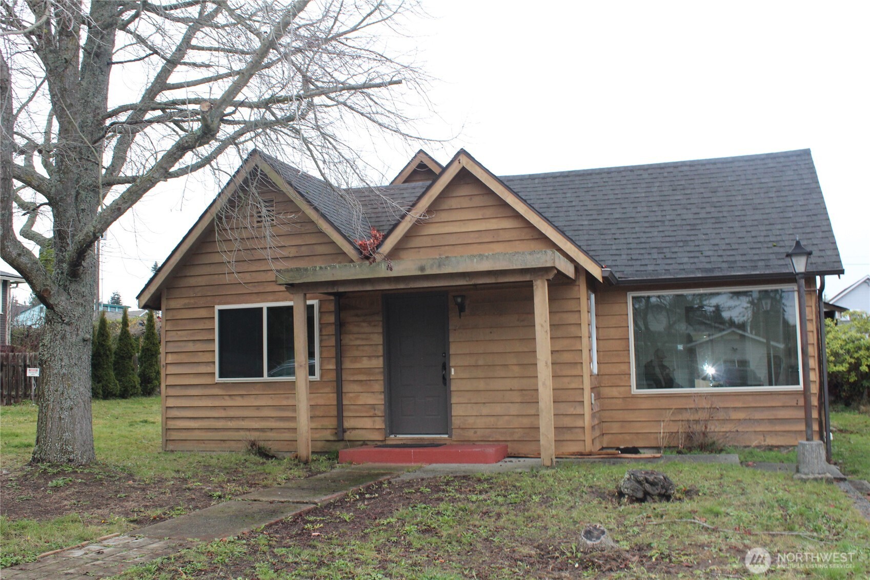 1011 W Twelfth Street Property Photo