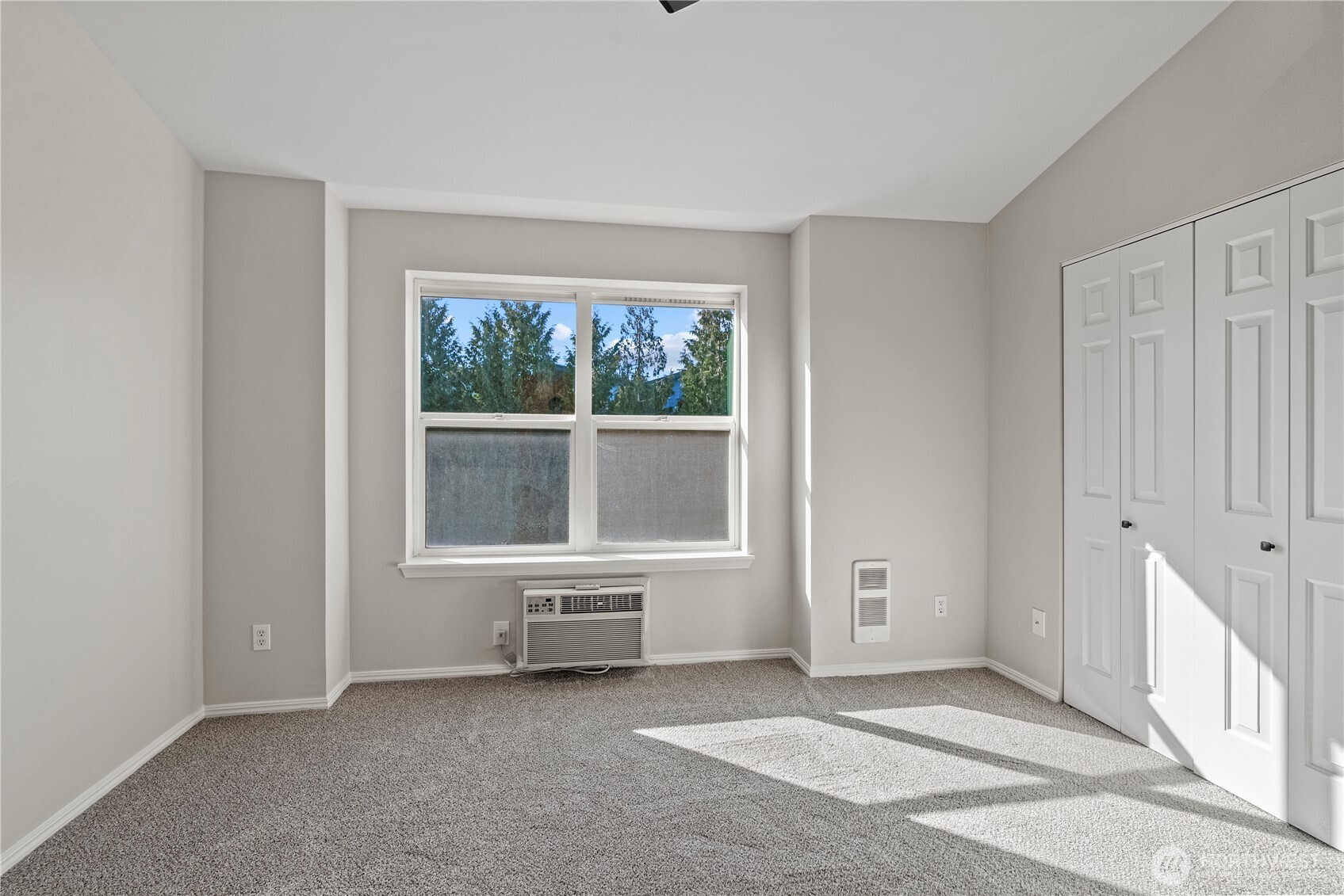 1702 Se Halyard Lane Property Photo 18