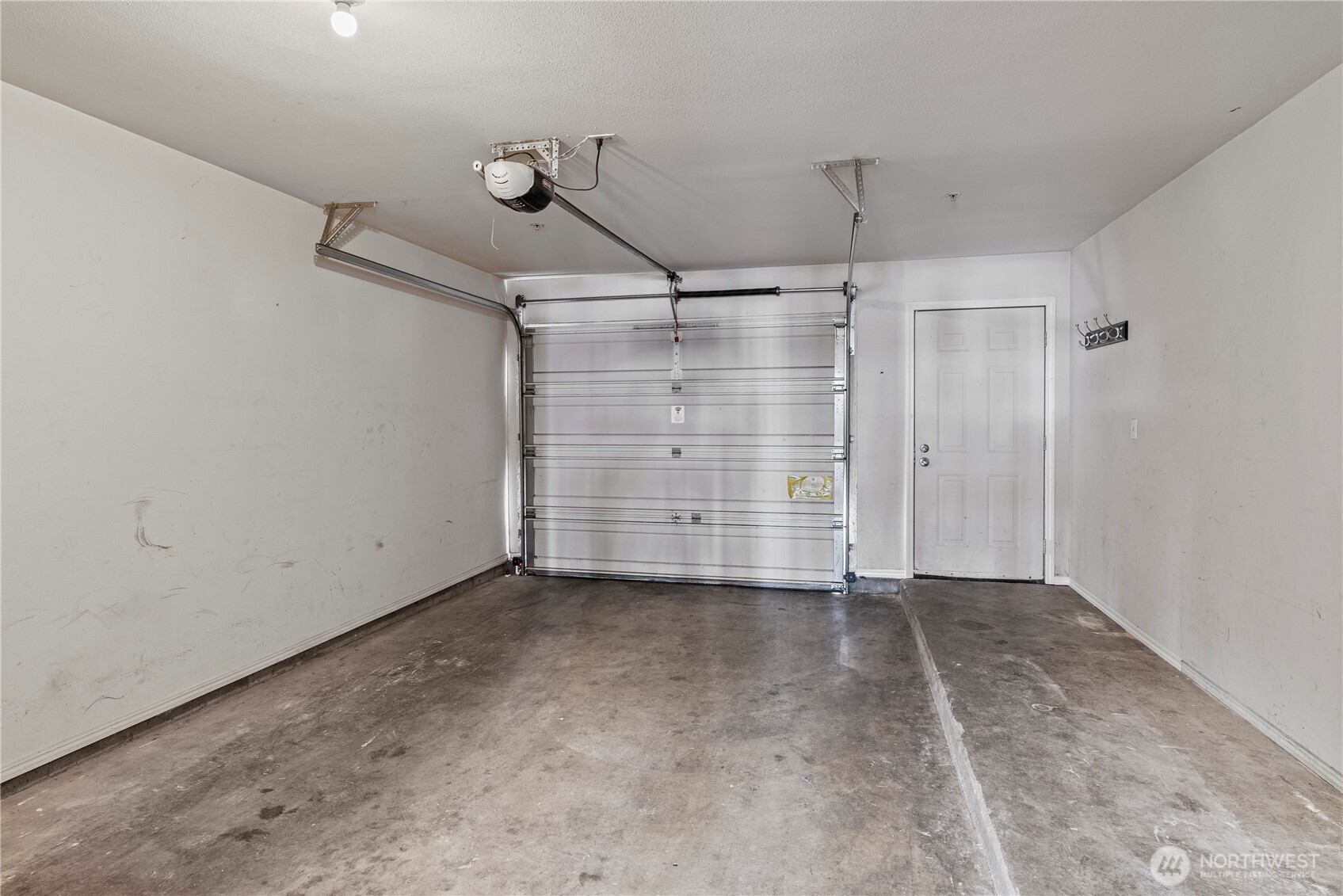 1702 Se Halyard Lane Property Photo 24